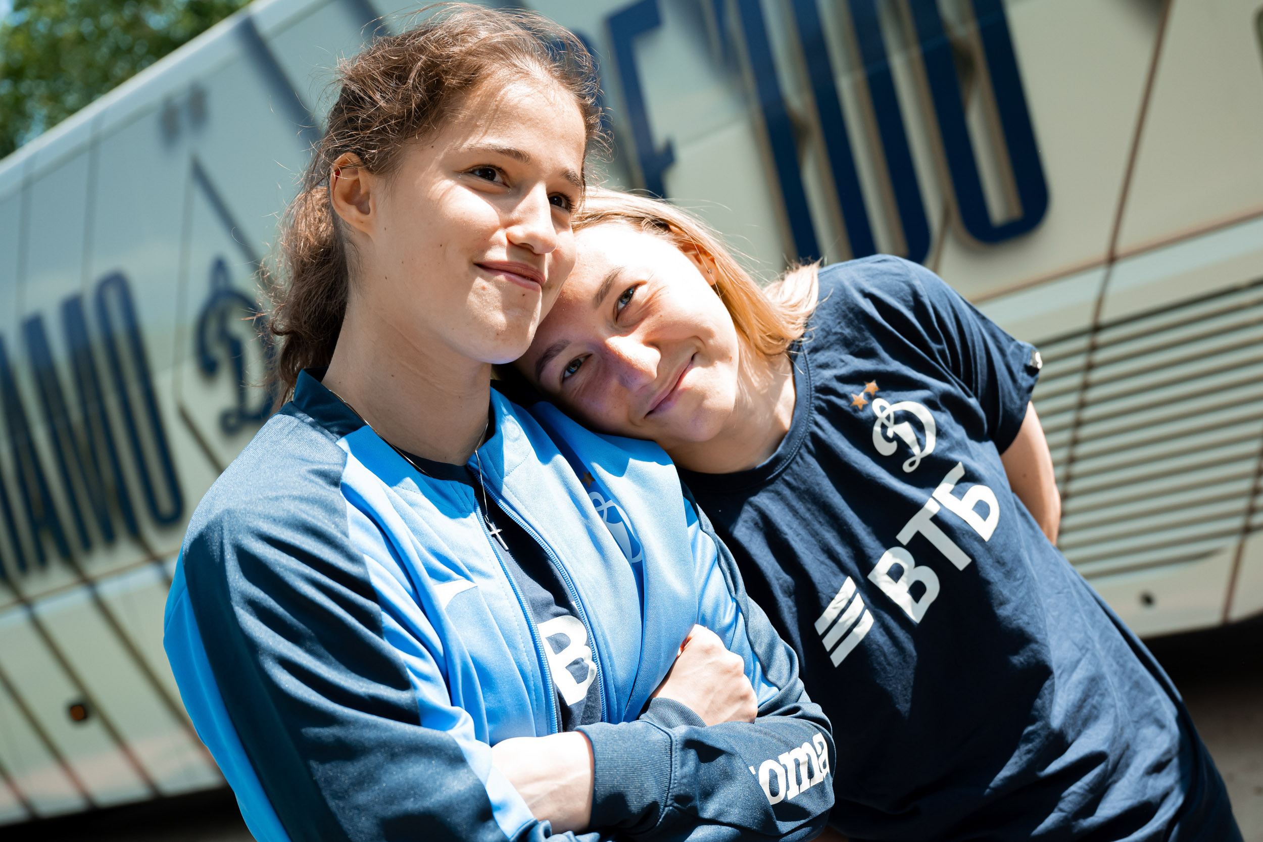 Dynamo women’s football team’s trip to the homeless animal shelter, 06/15/2023. Фотограф Кирилл Сафонов