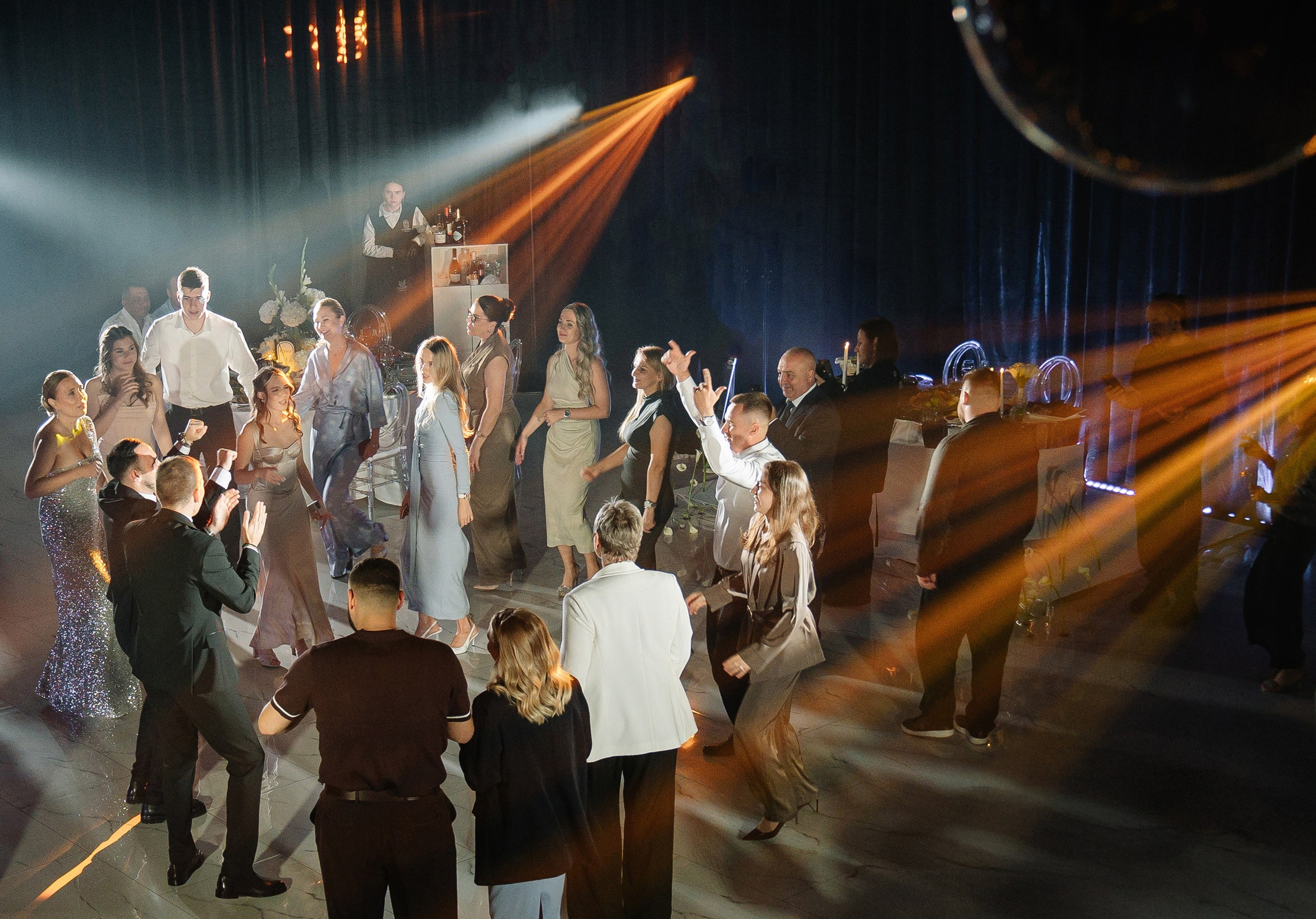 Линии света. Свадебный и семейный фотограф в Анапе Елена Полетаева