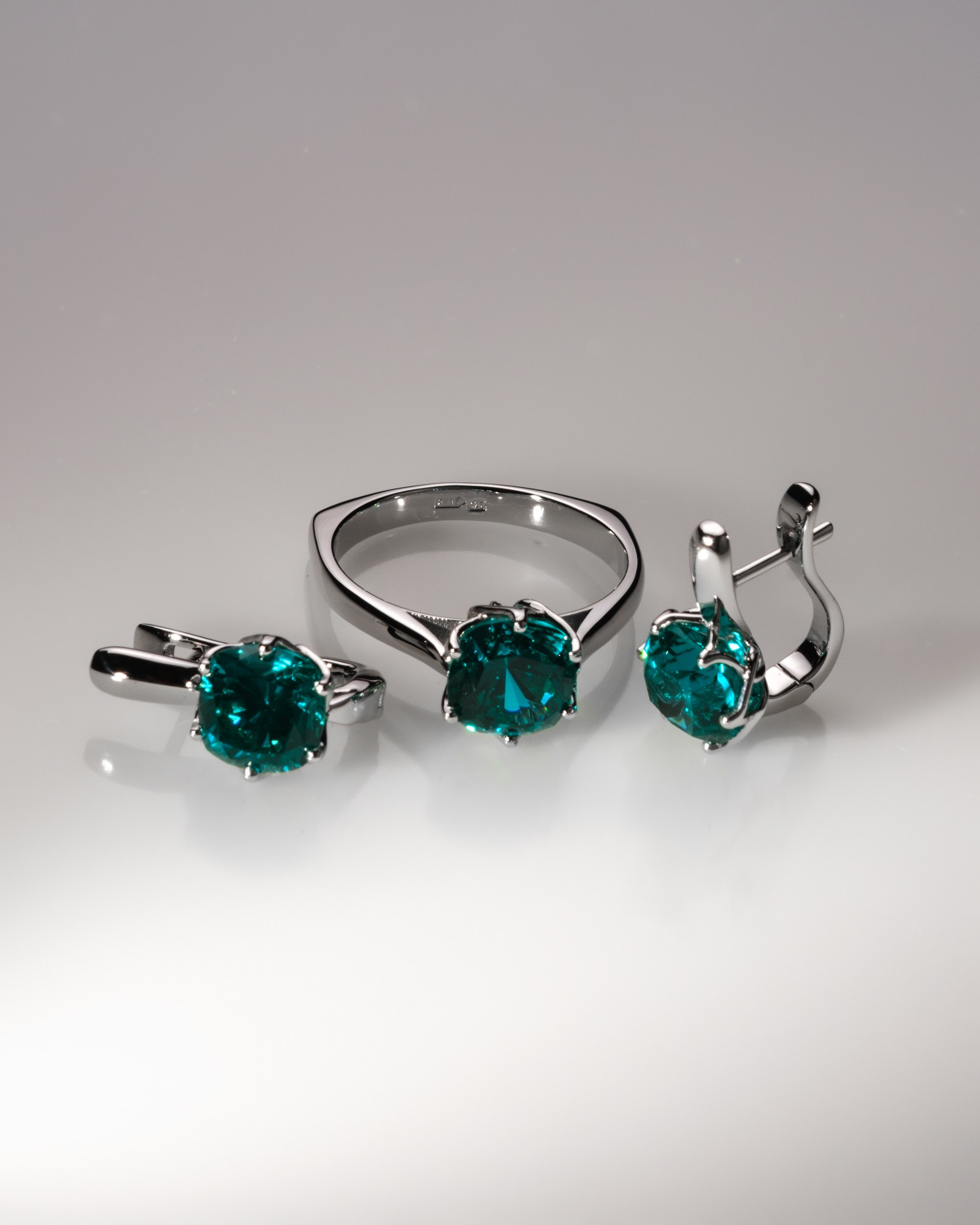 Предметная съёмка. Женский фотограф в Новосибирске Вячеслав Семакин