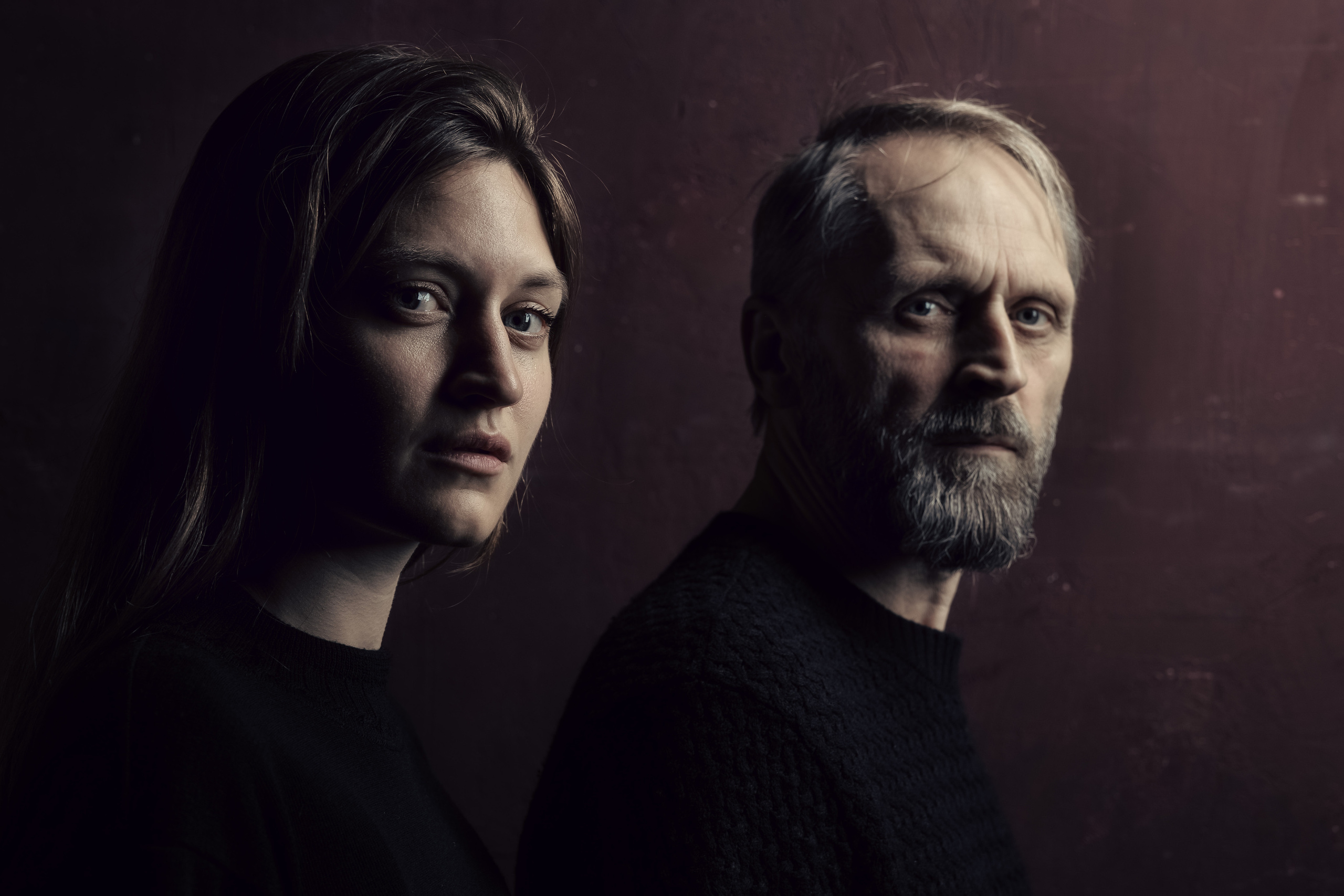 Family photo shooting in studio. Photographer in Moscow Ira Beinar