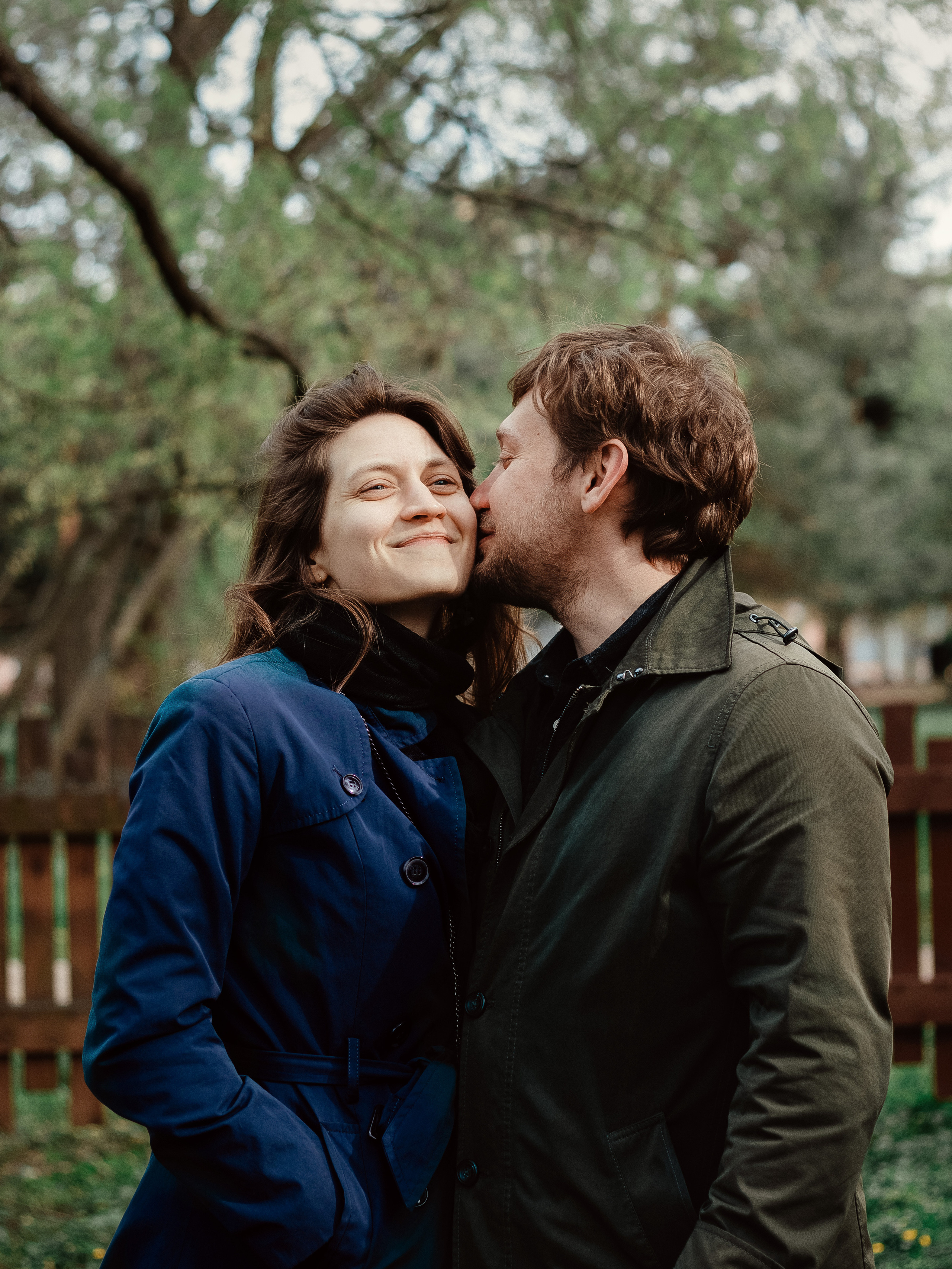 Photo session in Vorontsovsky Park with Jen and Valera in 2022. Photographer in Moscow Ira Beinar