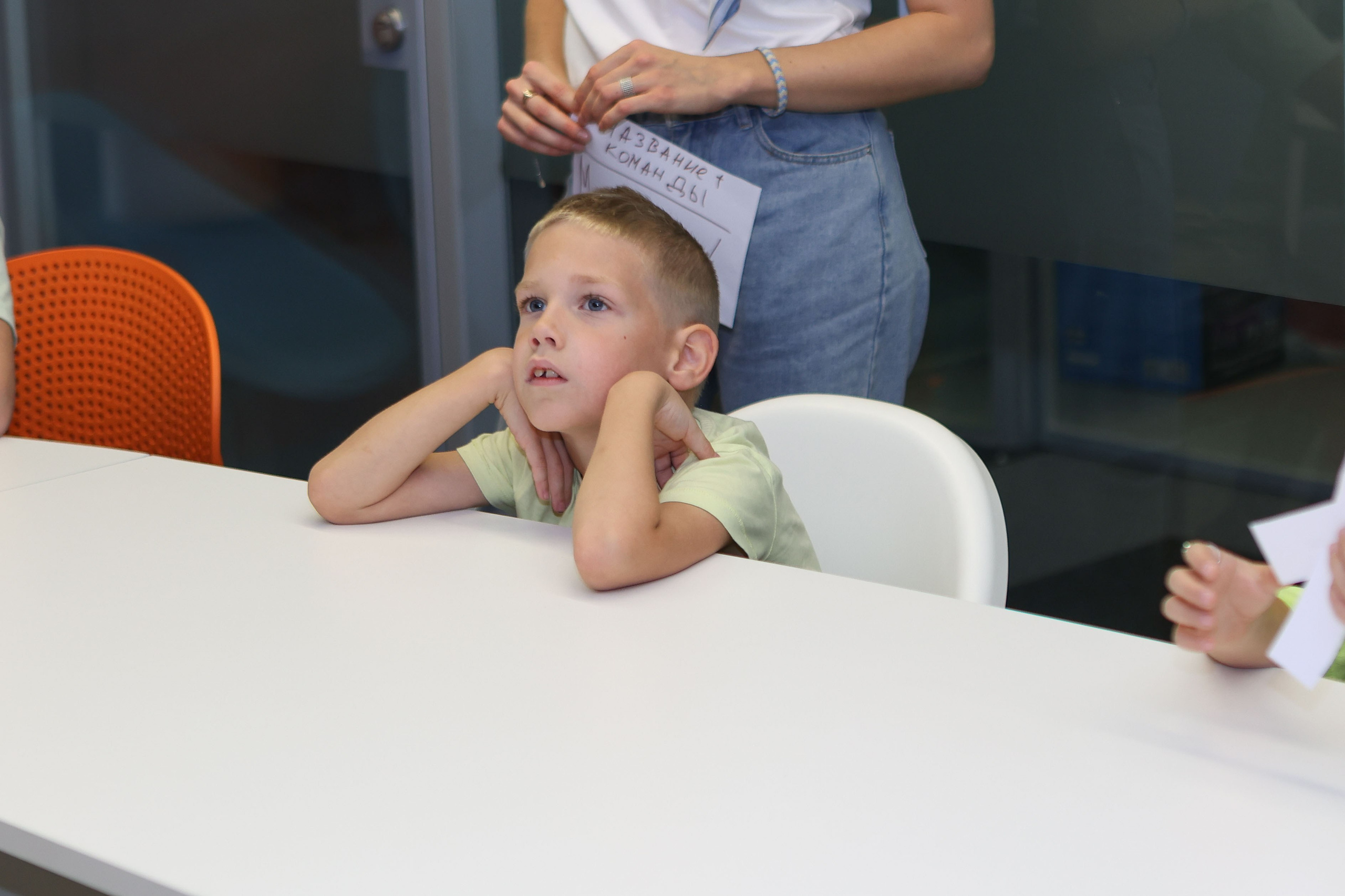 Новый учебный год в Школе Фоксфорд 1-2 классы. Выпускные альбомы и школьный фотограф в Подольске, Троицке, Щербинке, Москве и Московской области