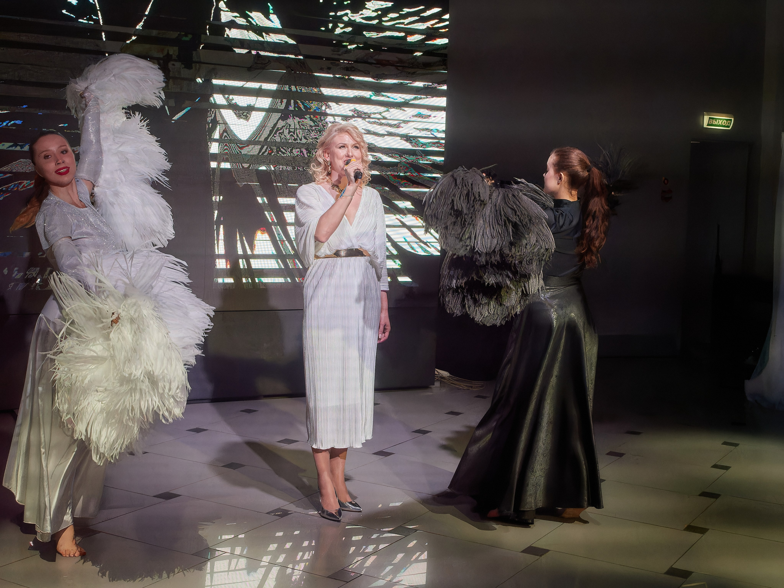 Блондинка Междуреченска. Семейный и детский фотограф в Междуреченск Олег Бамбульский