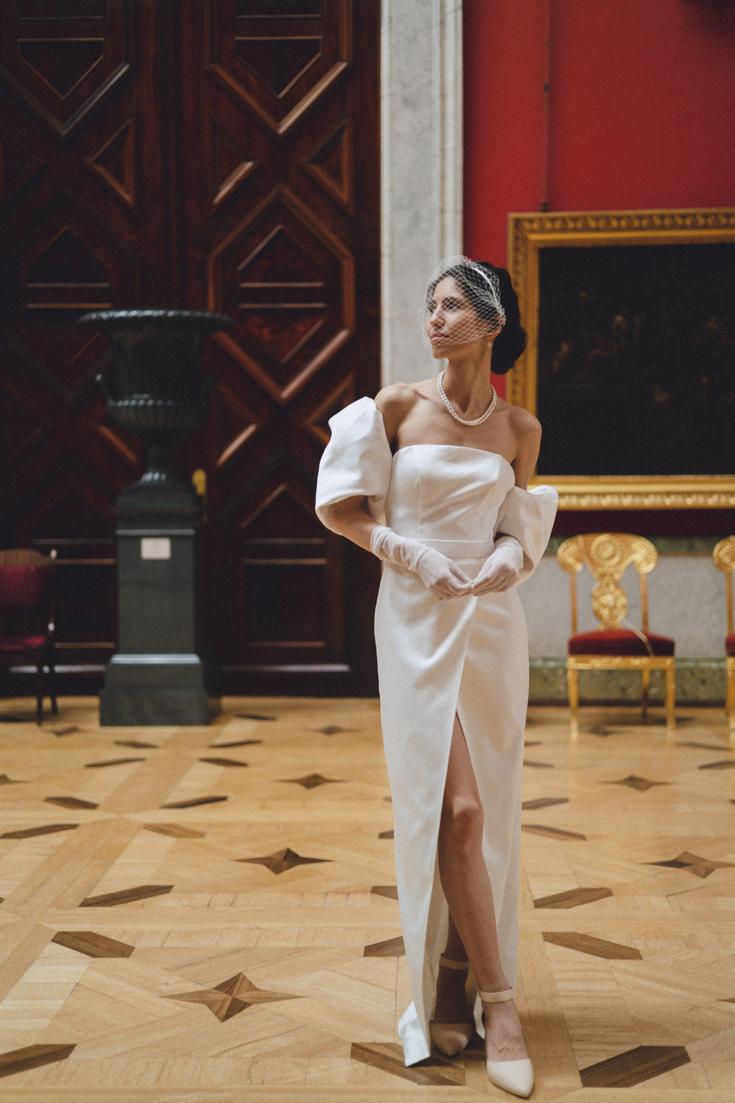 Свадебная съемка в Эрмитаже. Фотограф в Санкт-Петербурге Осокина Елизавета