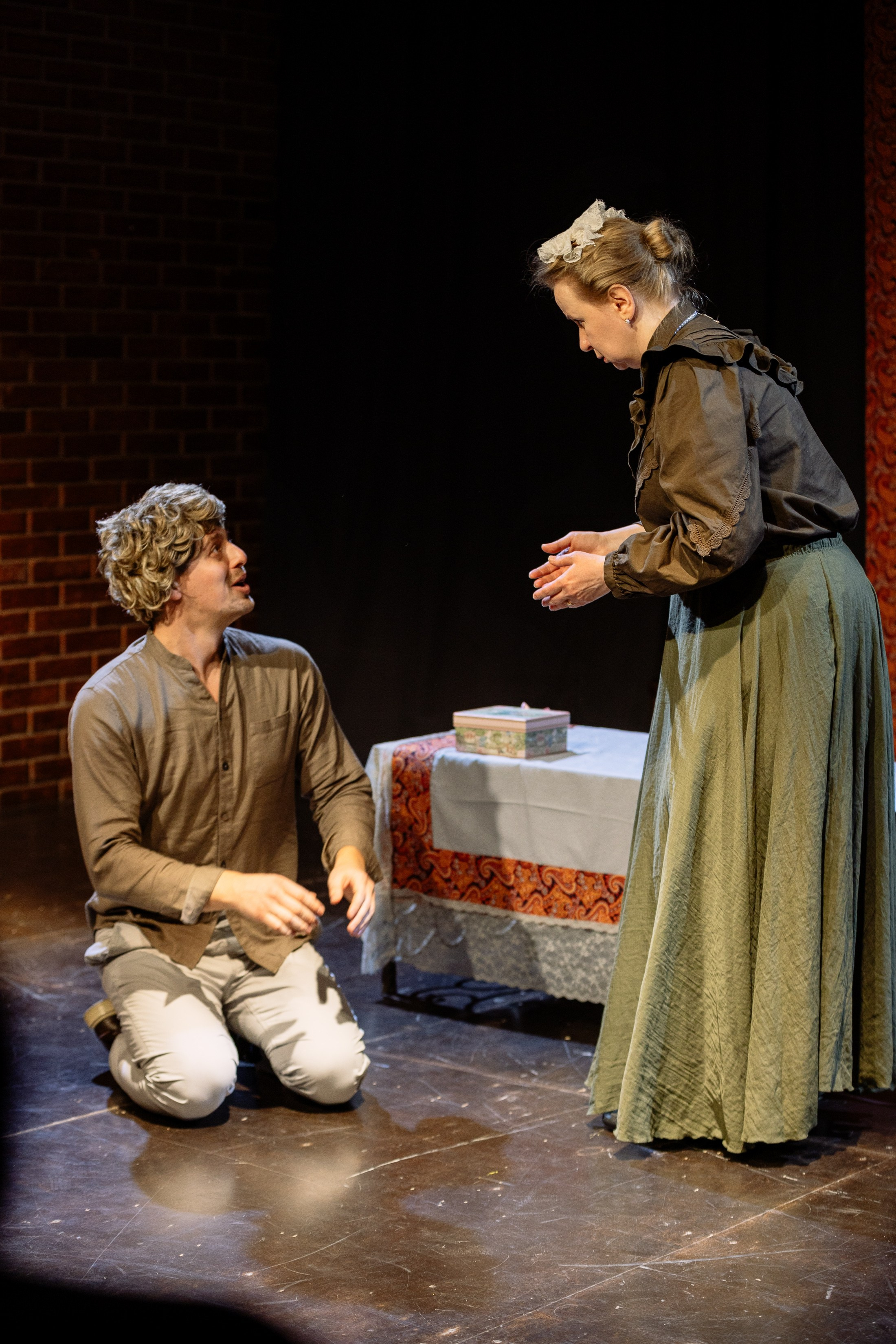 Театр Арт-Авеню _ Женитьба Бальзаминова. Фотограф Юлия Мальцева