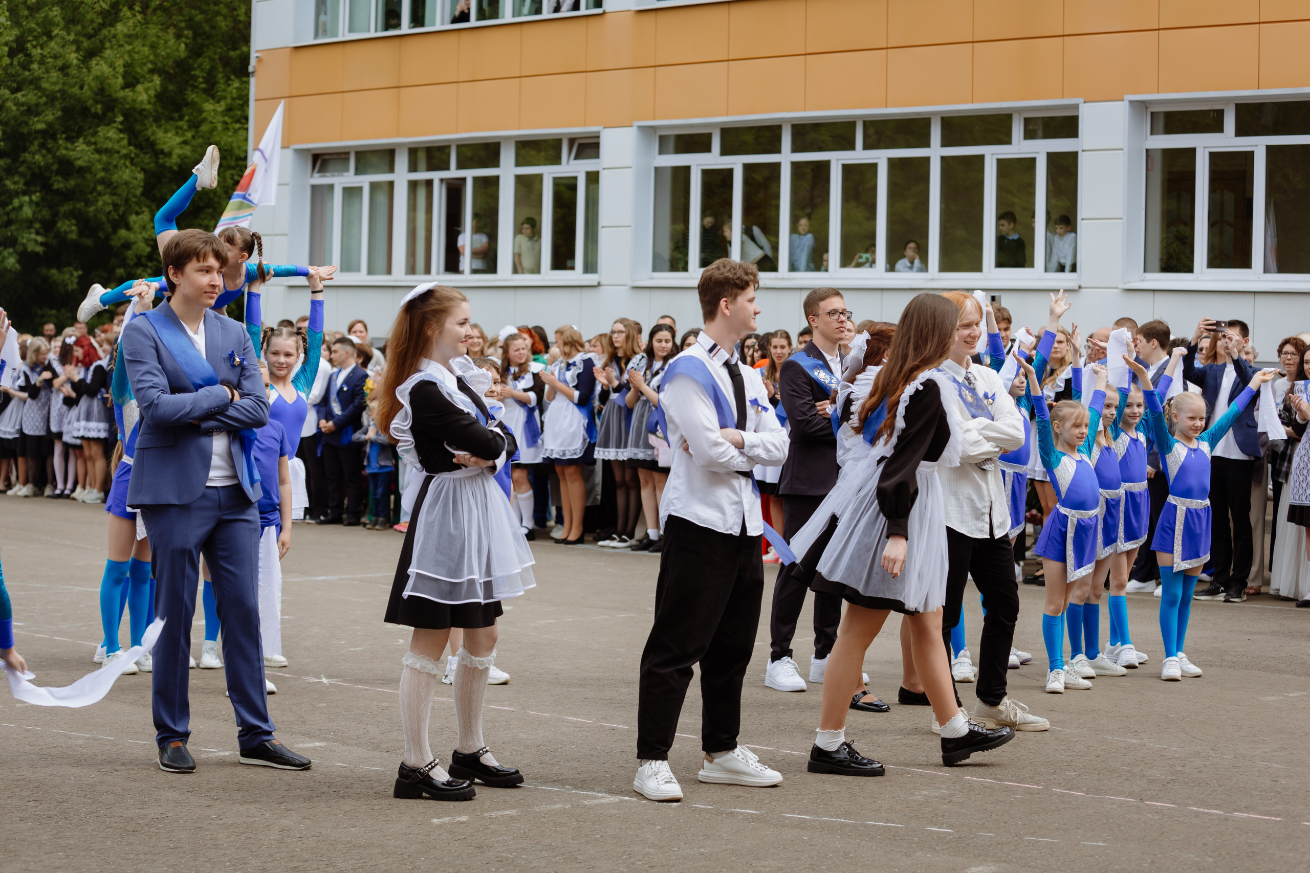 Последний звонок 2024 (3 часа фотосъемки). Профессиональный фотограф Надежда Антонова
