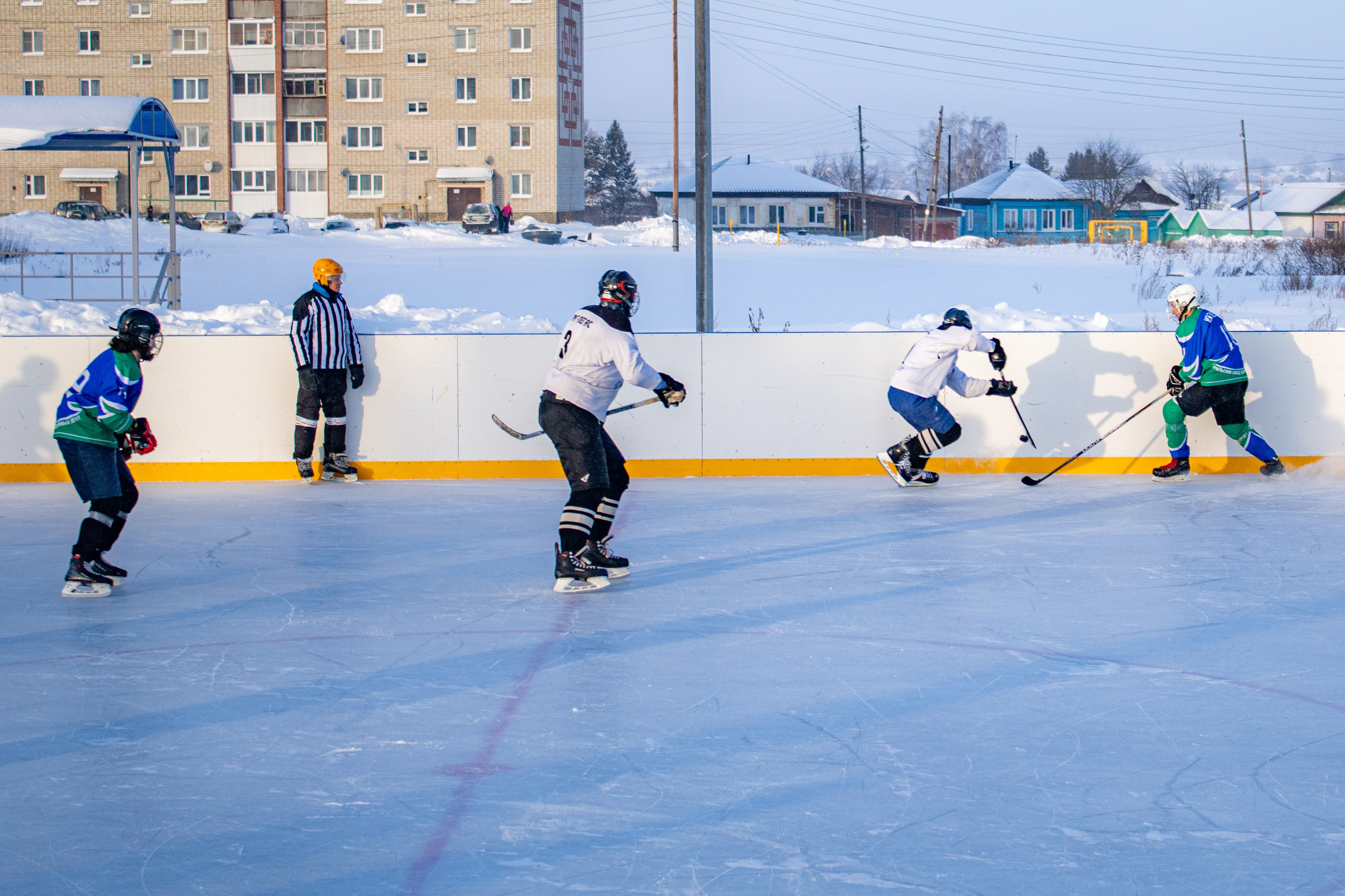Хоккей г.п Атиг-г.п Дружинино