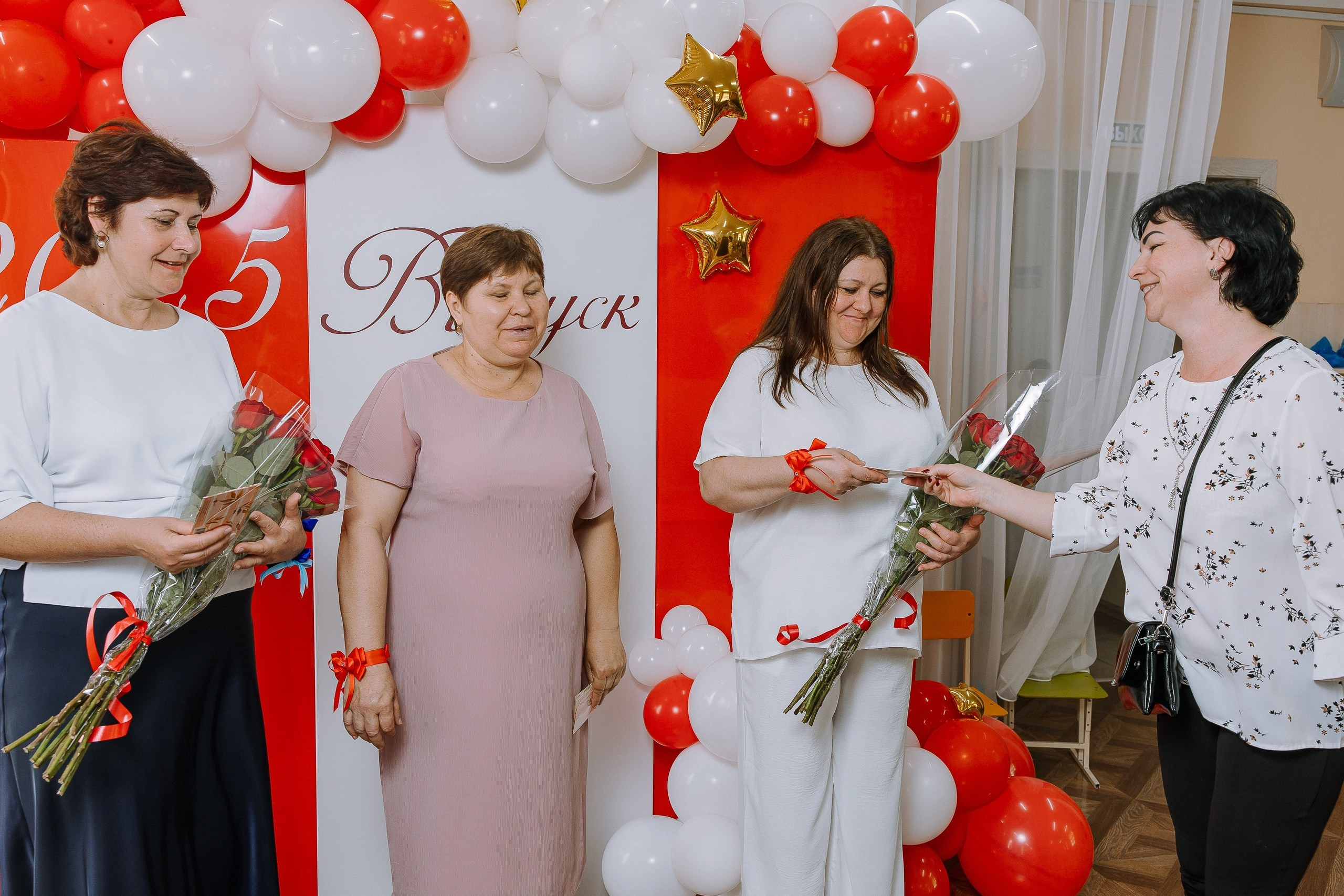 Выпускной в ДС 26. Выпускные альбомы Натальи Бутко: Новороссийск, Анапа, Геленджик