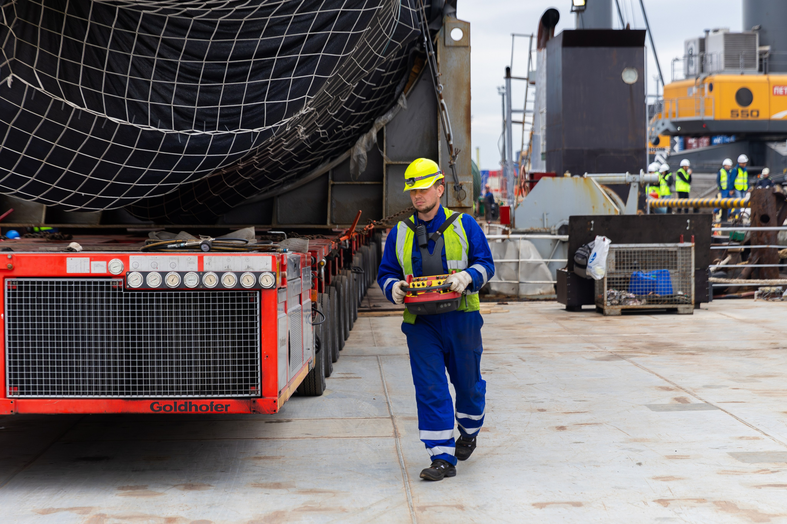 Разгрузка в порту. Снимаю съемки