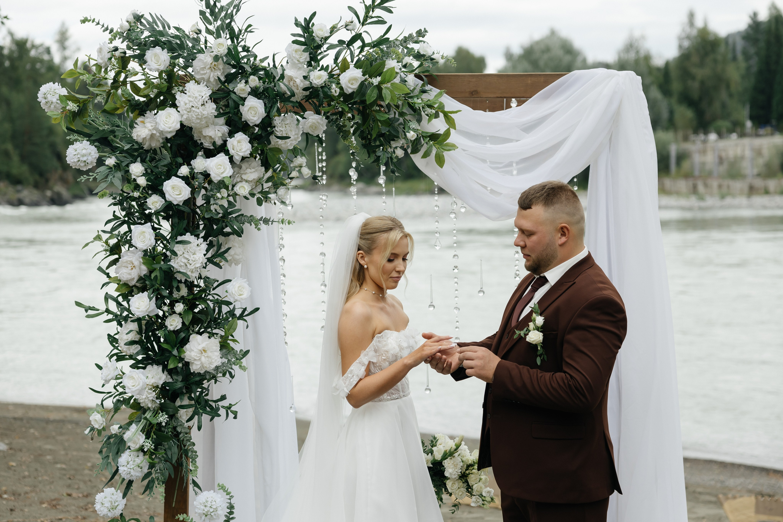 Любовь выше гор. История Насти и Дениса. Свадебный и семейный фотограф Рассказова Виктория