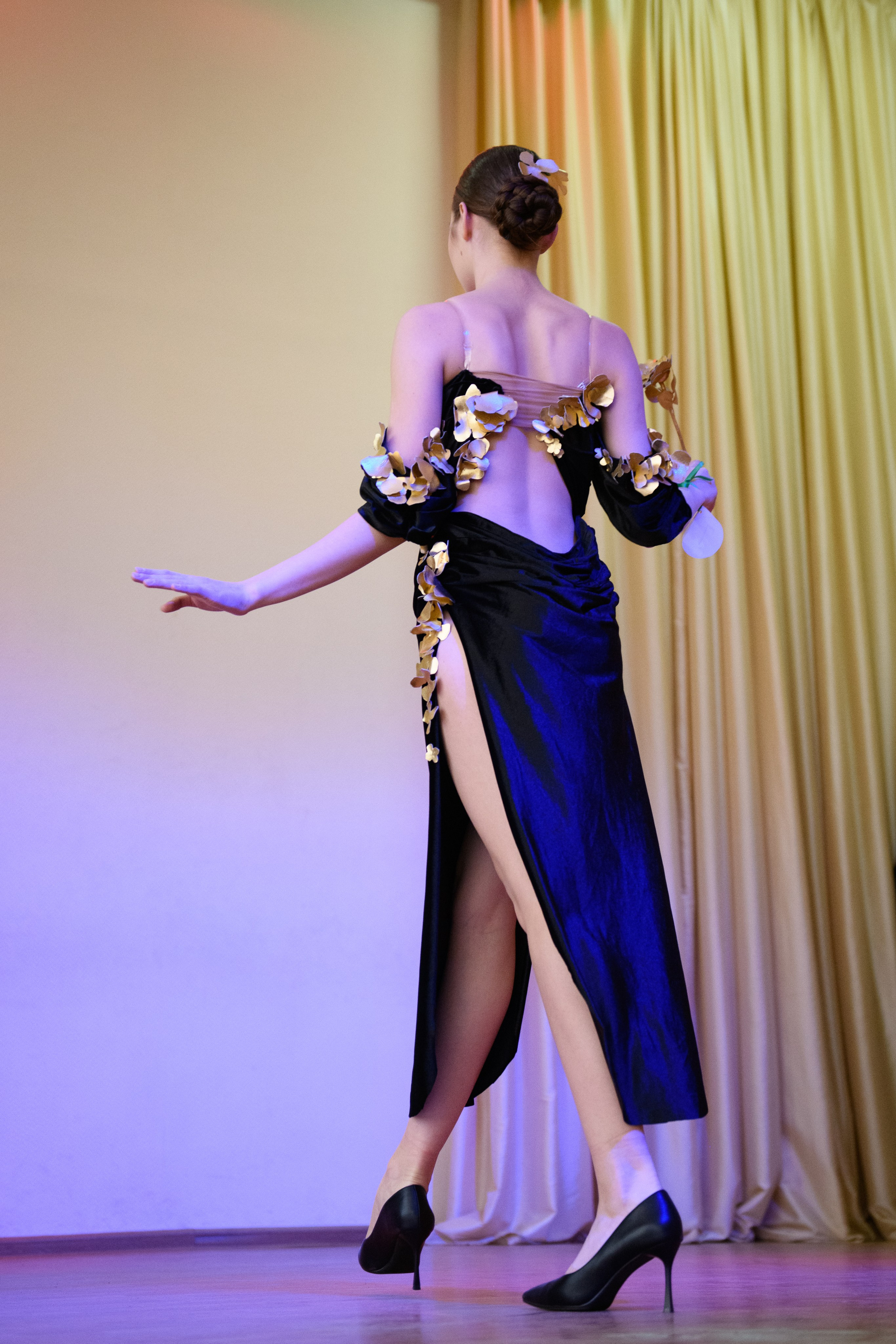 Фотосъемка конкурса молодых дизайнеров. Организация и проведение фотосъемок в Санкт-Петербурге. Фотограф Смирягин Илья