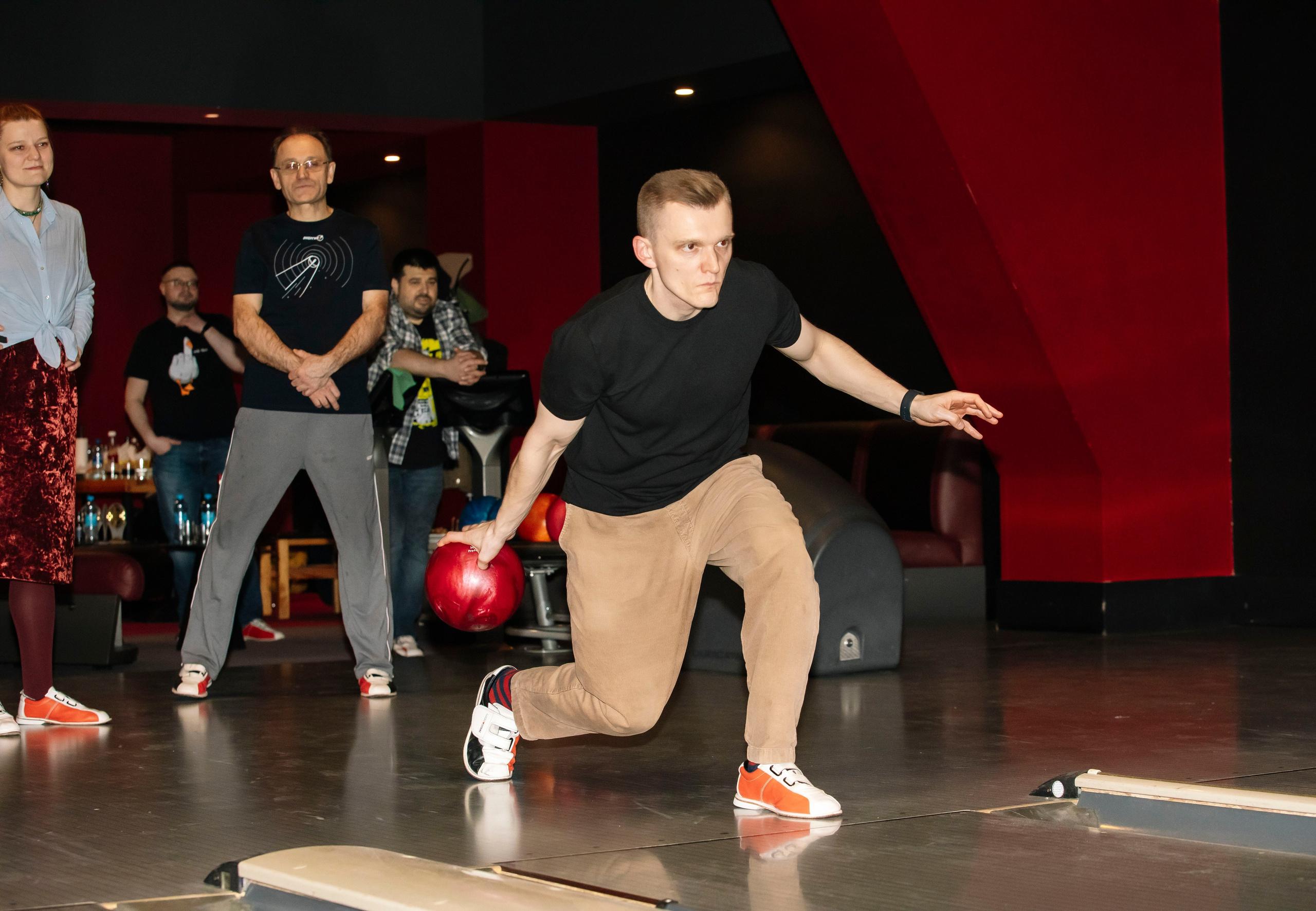 Боулинг «Страйк». Профессиональный фотограф в Москве | Заказать фотосессию и съемку