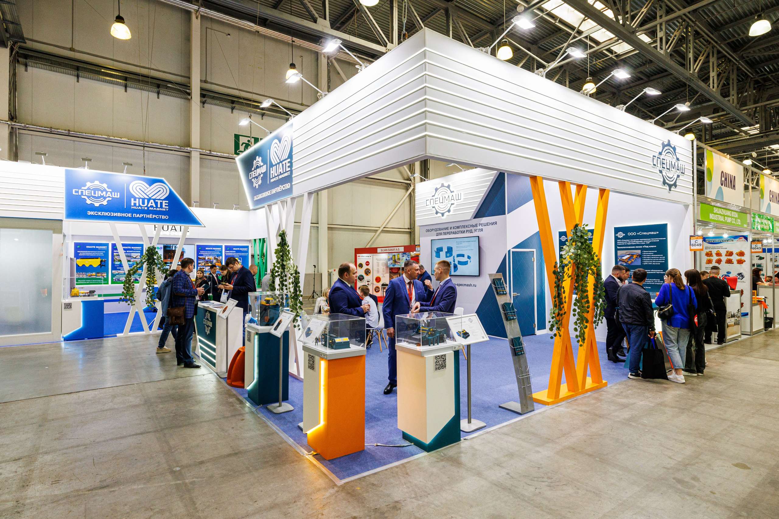 Съёмка стенда на выставке. Фотограф на мероприятие в Москве Марик