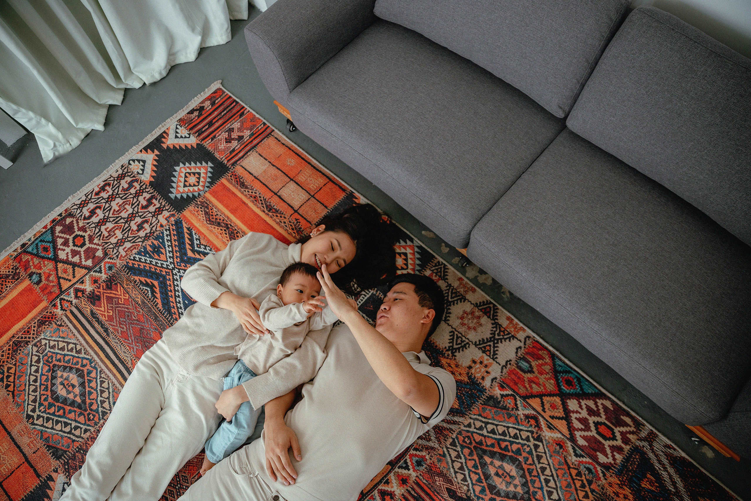 Семейная фотосессия в фотостудии Umai. Свадебный, семейный и портретный фотограф в Алматы, Костанай