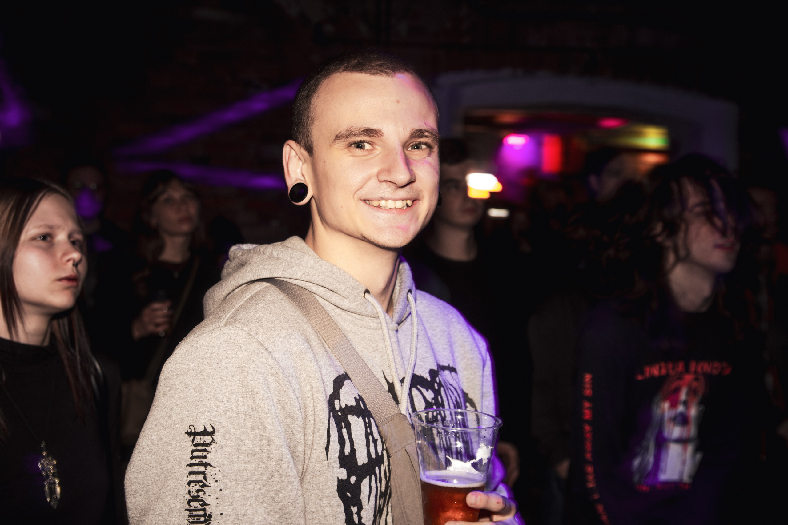 Lowfloor & Smyčka & Supruga 30.10.2025. Репортажный фотограф в Москве Legiodot