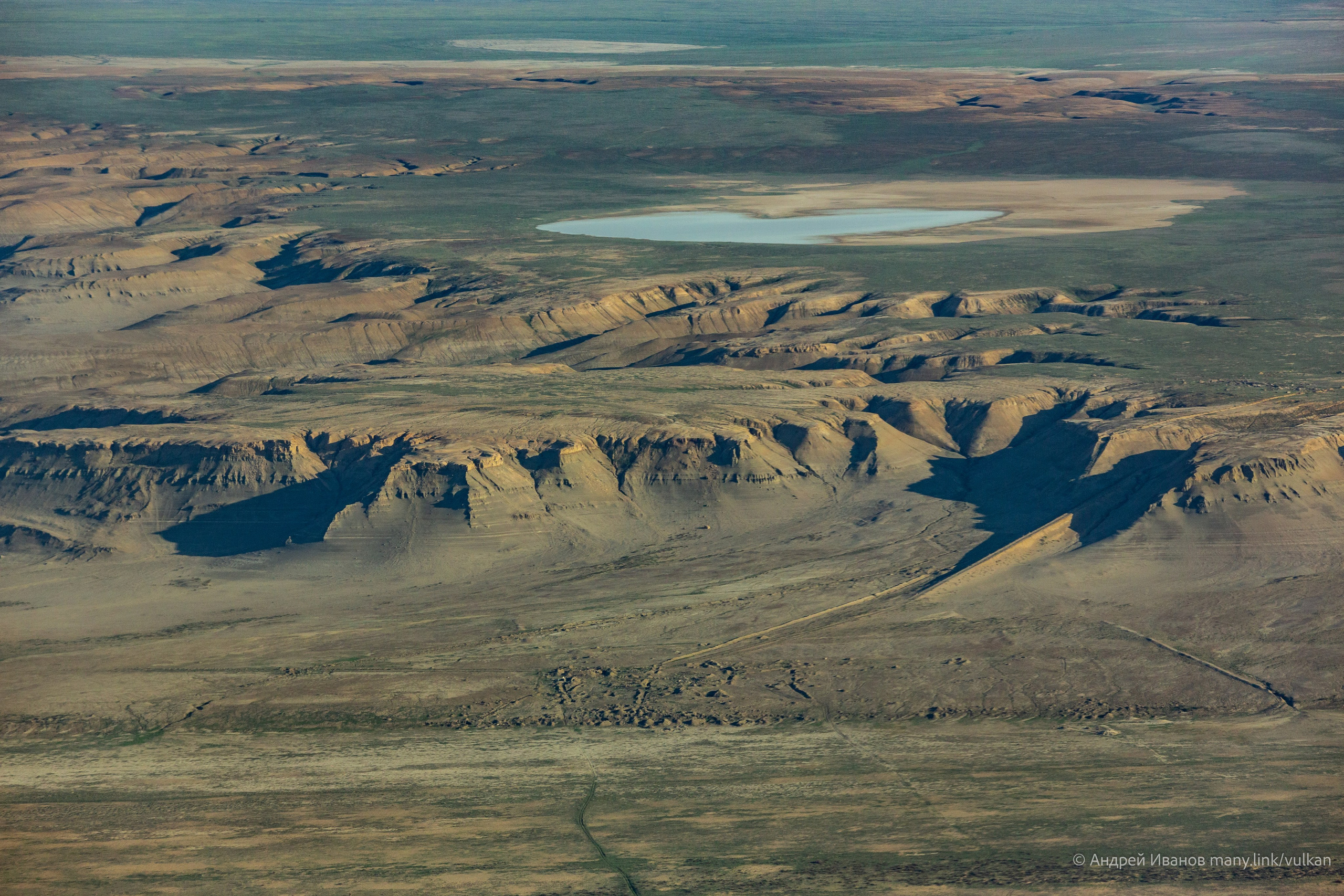 Перелёт на Байконур в 2026 г на самолётах АОН. Фотоальбом показывающий увлекательный мир авиации и мир медведей Андрея Иванова