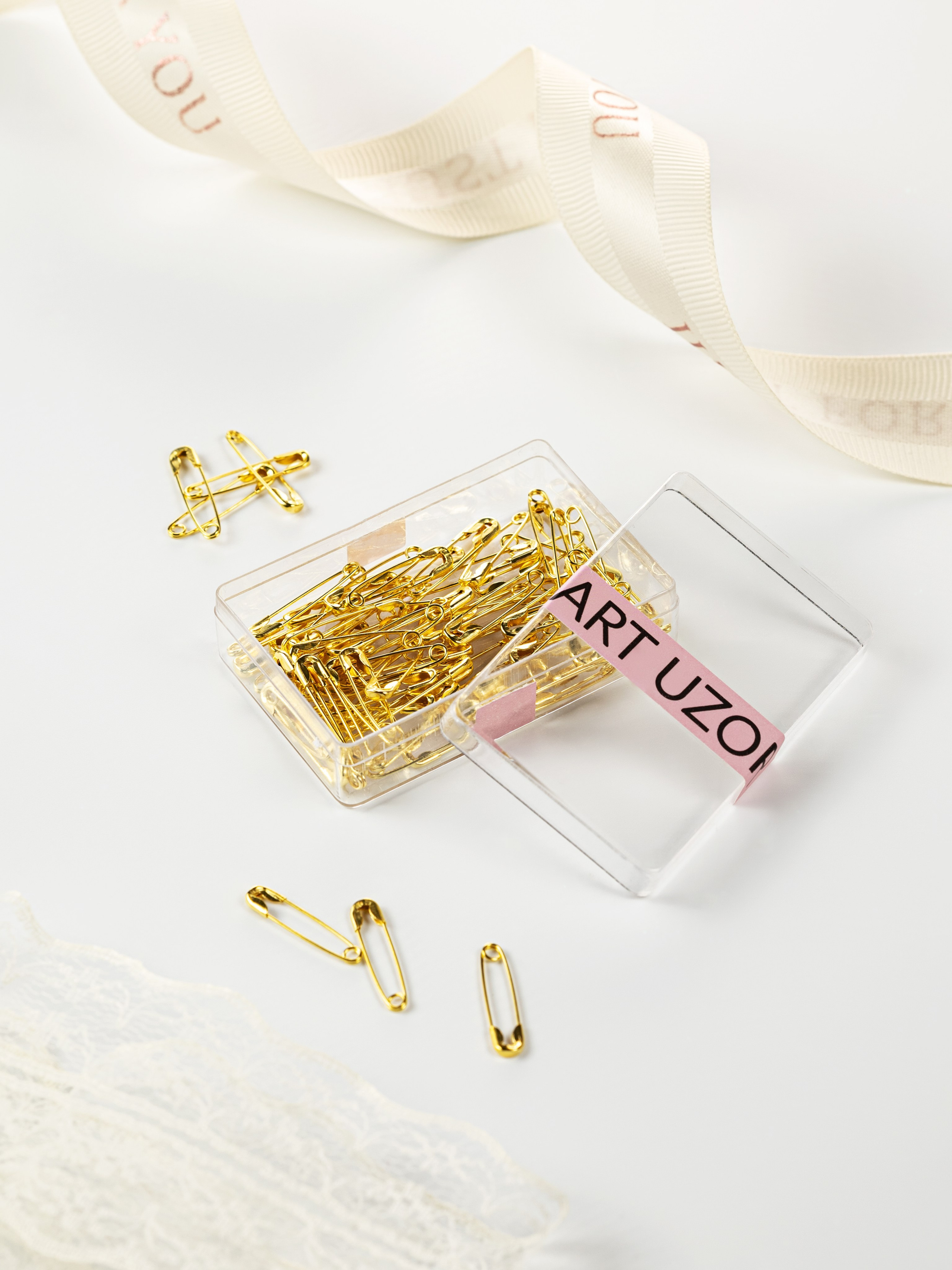 булавочки , рекламное фото лоя соц сетей, маркетплейсов, OZON, Вайлдбериз, яндекс маркет,