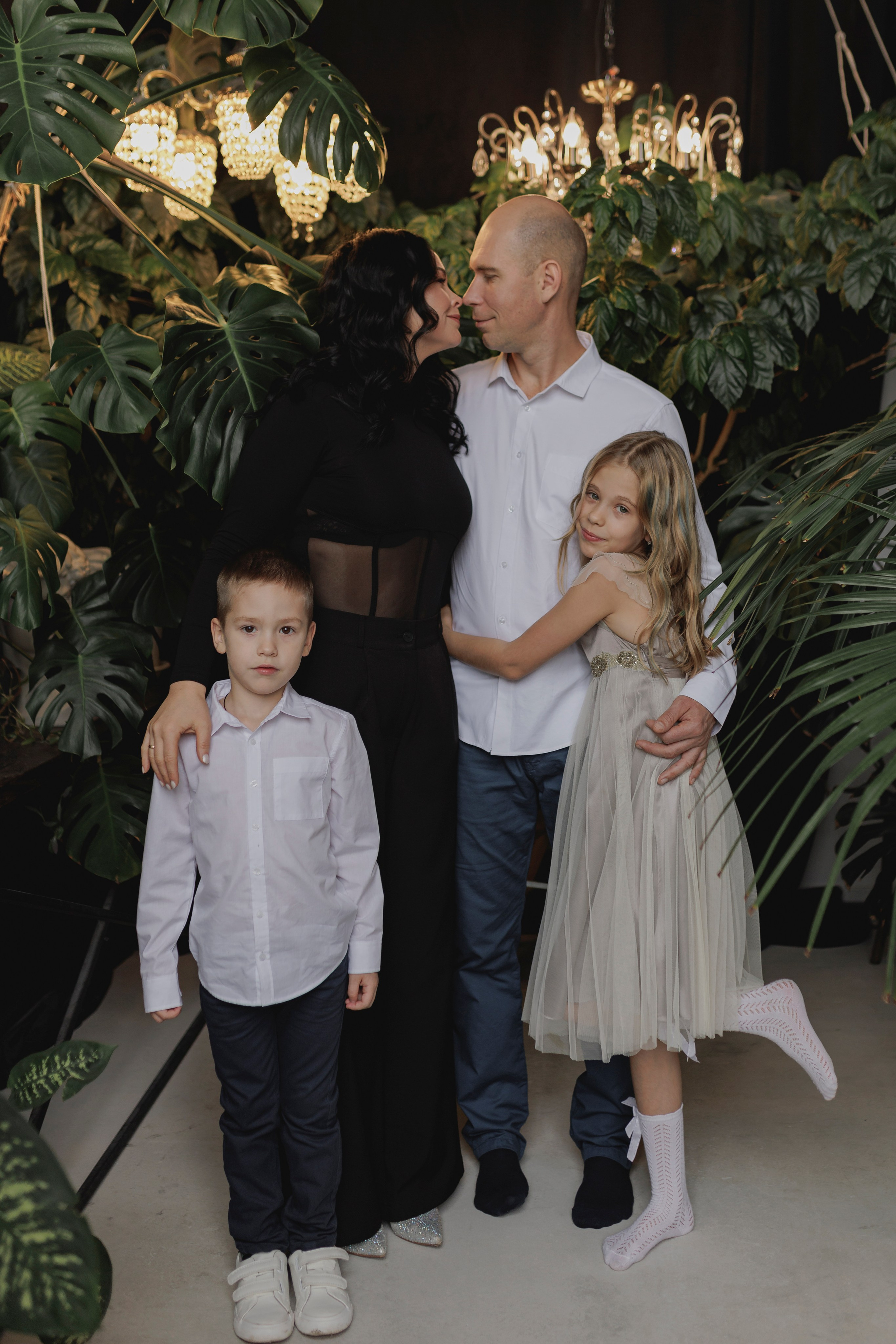 Студийная семейная фотосессия. Семейный и детский фотограф в Рязани Васюгова Мария