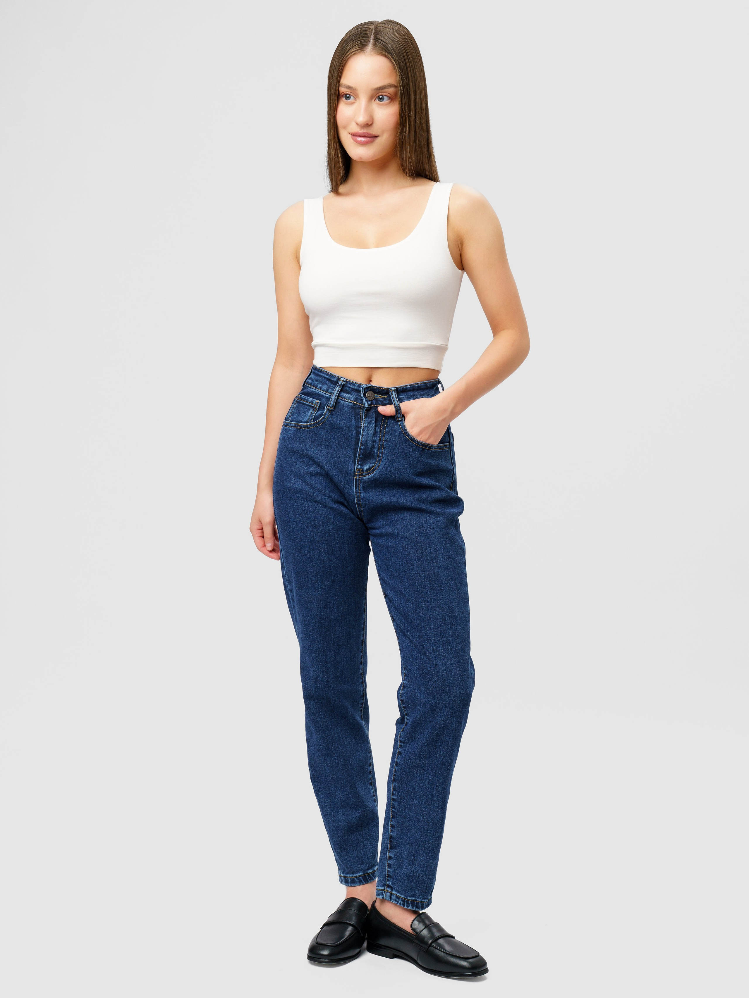 Анастасия, 40-42 р-р, рост 168. KED Production — продакшн из СПб. Создаём фото, видео и контент, который помогает брендам и селлерам продавать больше