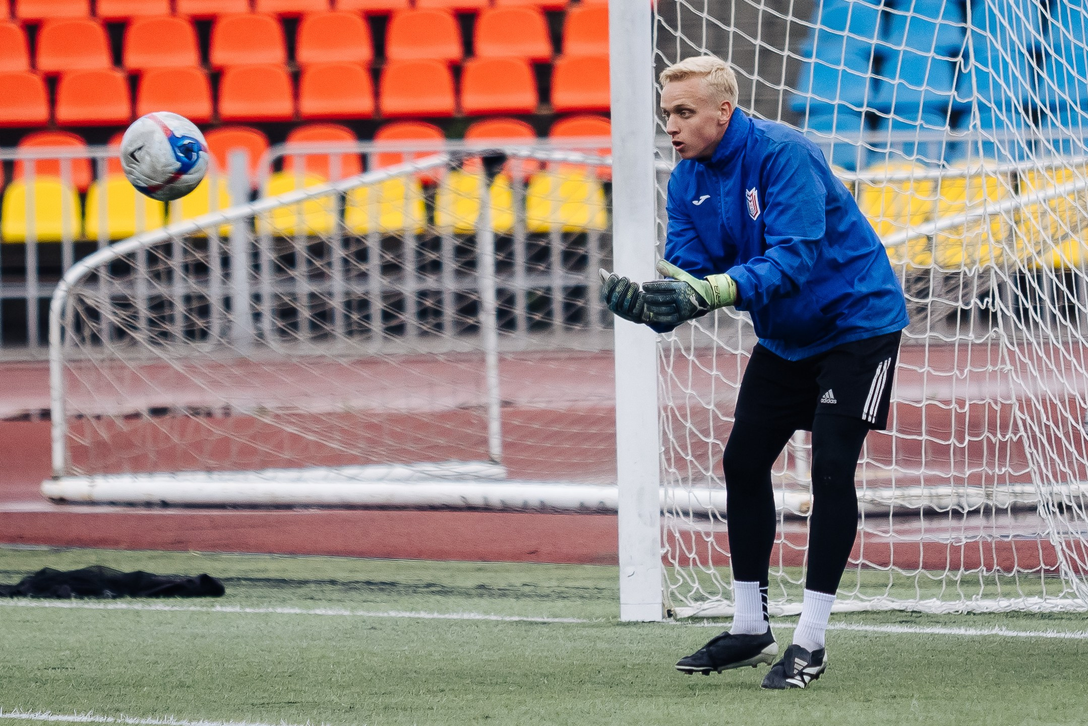 ФК «Металлург-Магнитогорск» — ФК «Триумф» // 03.05.25. Денис Прохоров Фотограф в г. Магнитогорск