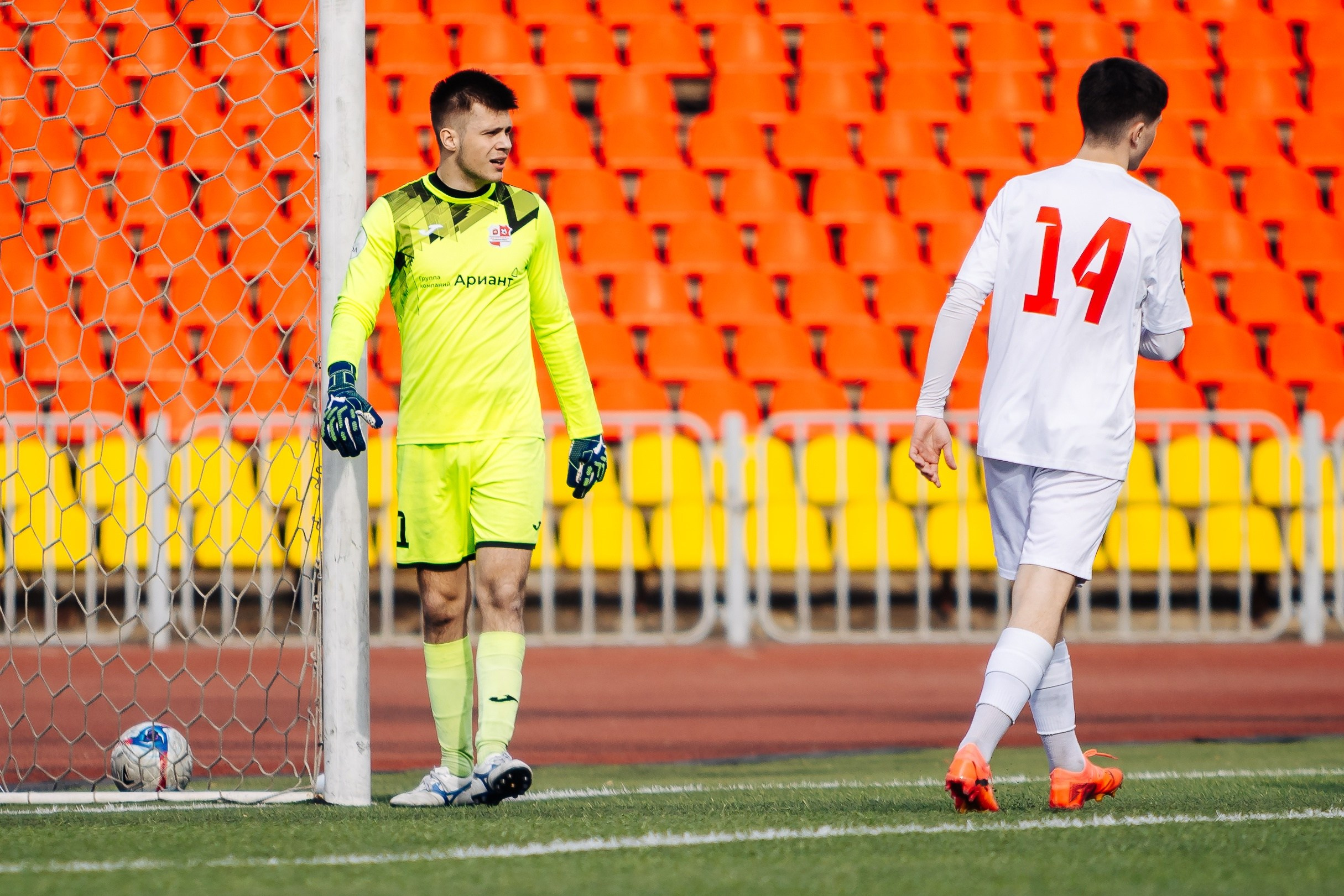 ФК «Металлург-Магнитогорск» vs ФК «ОСШ-Челябинск-М» // 05.04.25. Денис Прохоров Фотограф в г. Магнитогорск