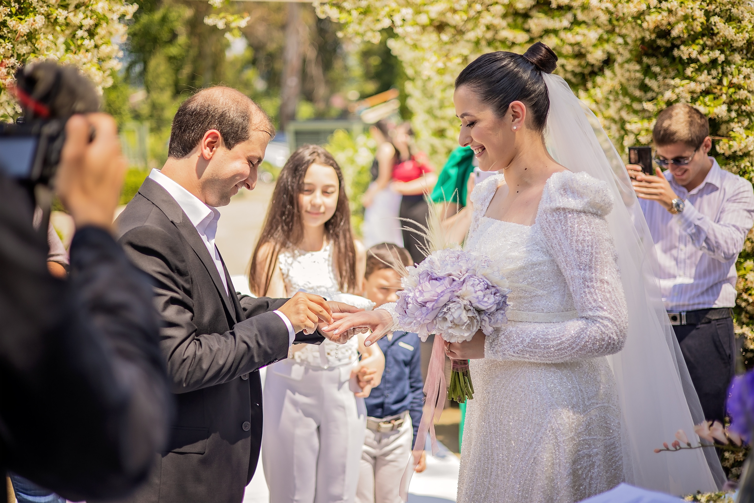 Две половинки. Свадебный и семейный фотограф в Абхазии Эля Цишба