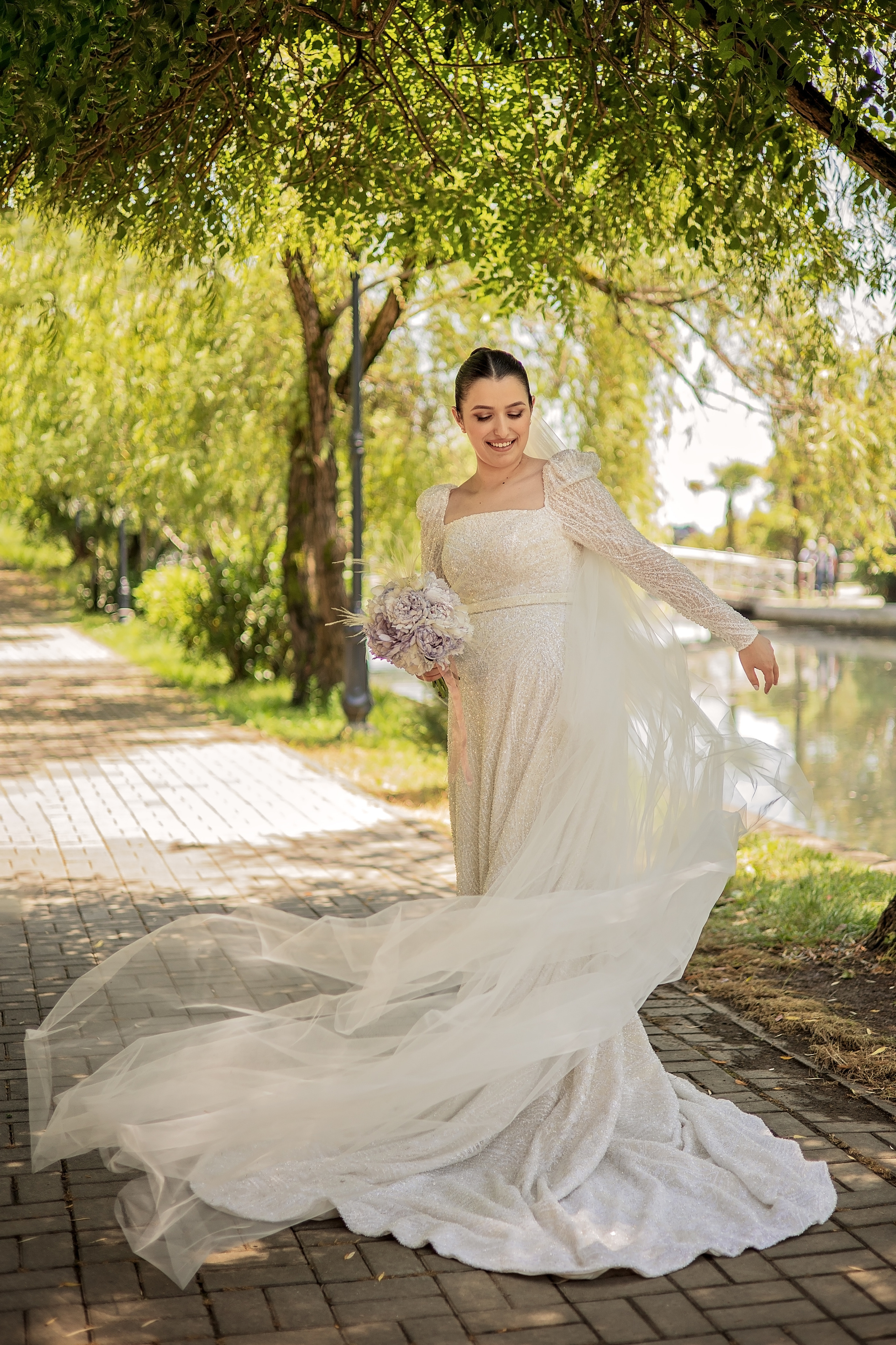 Две половинки. Свадебный и семейный фотограф в Абхазии Эля Цишба