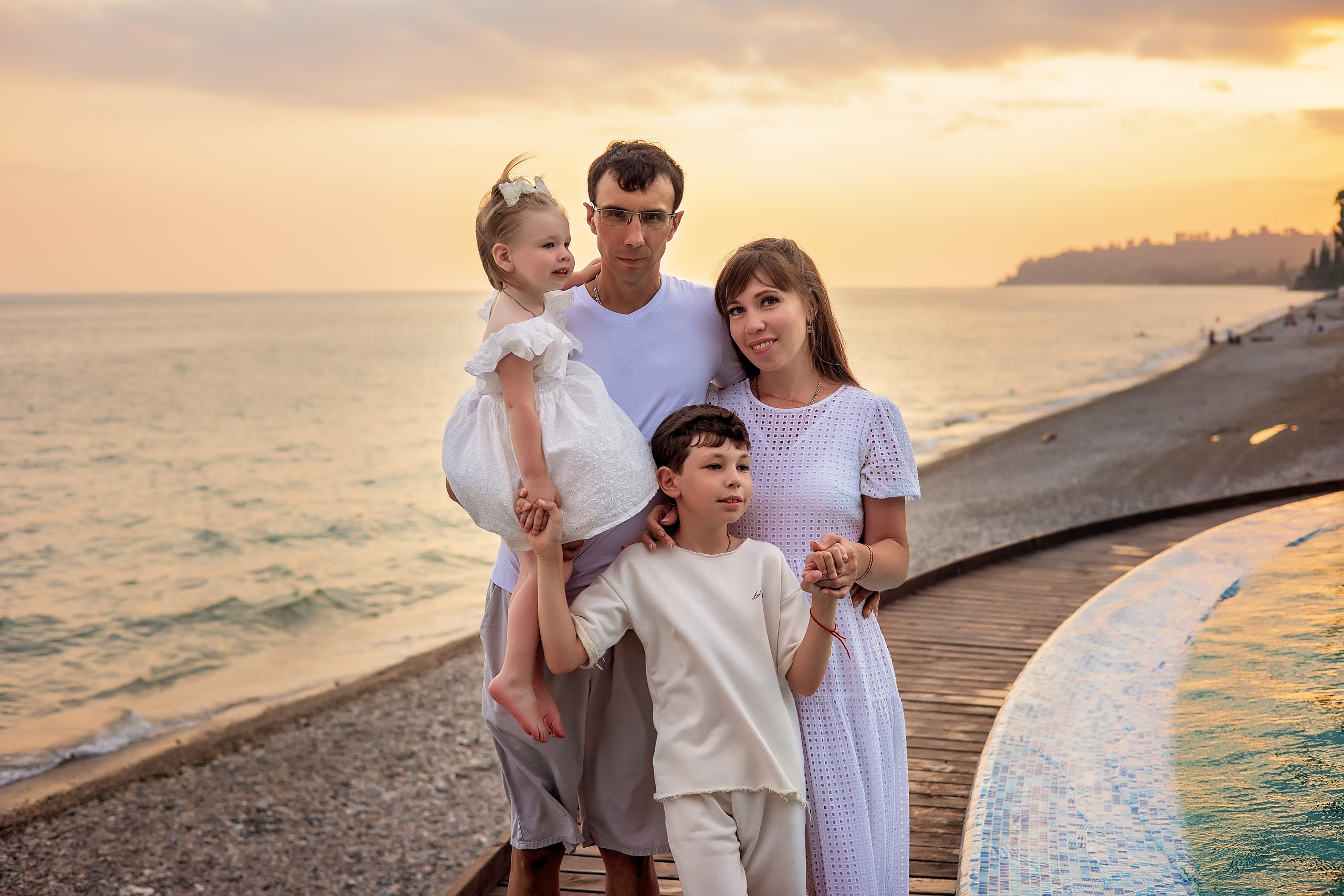 Green Terrace. Свадебный и семейный фотограф в Абхазии Эля Цишба