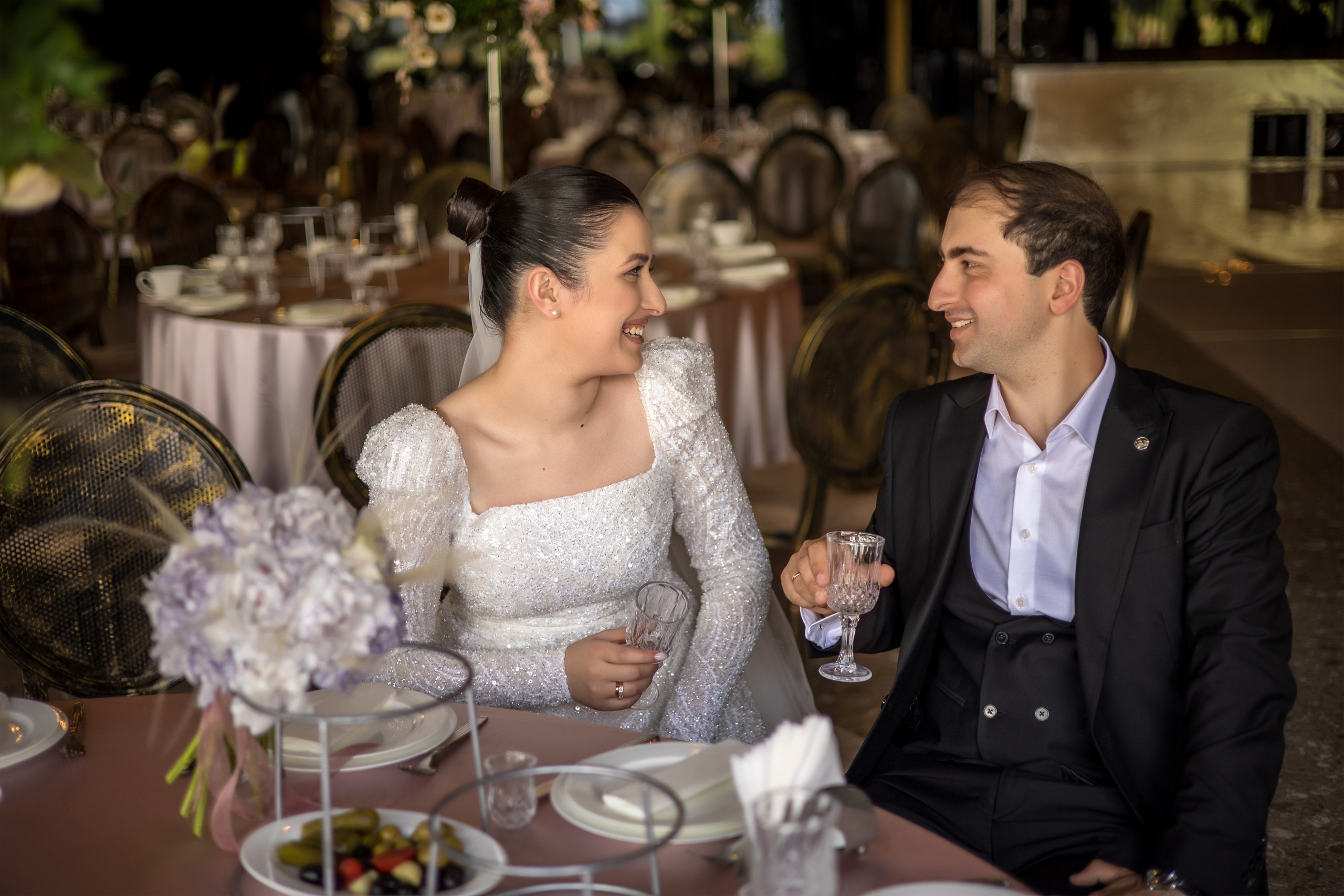 Две половинки. Свадебный и семейный фотограф в Абхазии Эля Цишба