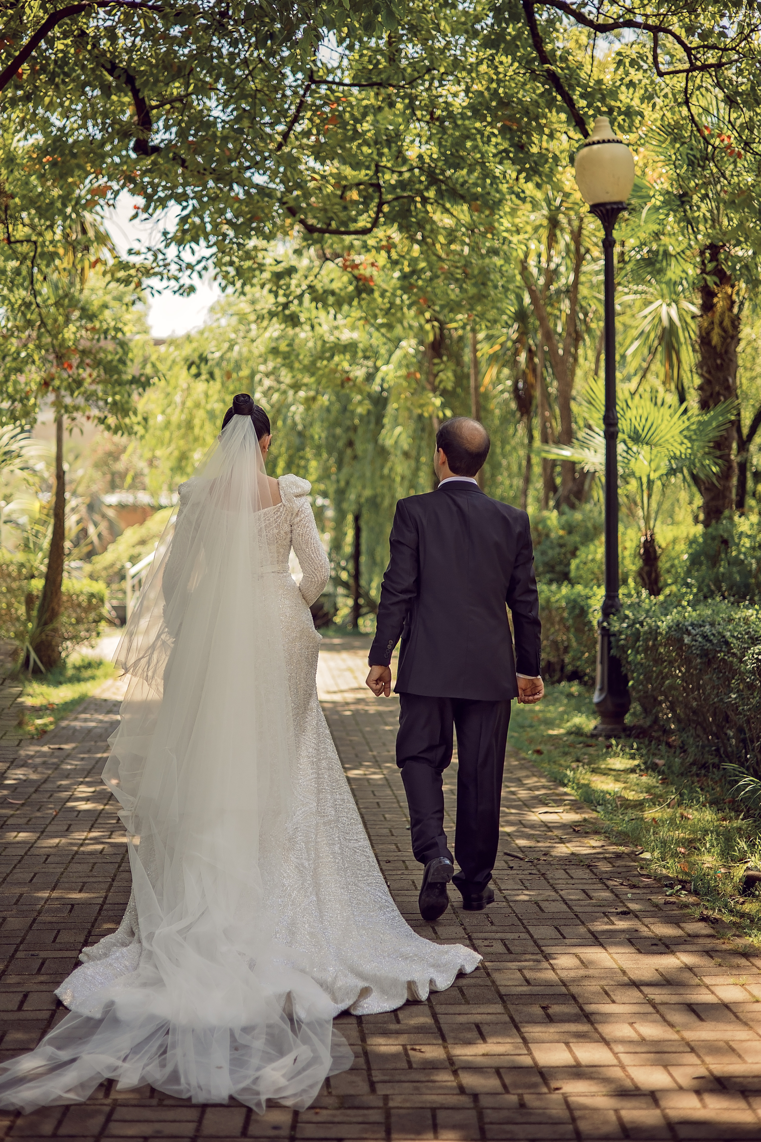 Две половинки. Свадебный и семейный фотограф в Абхазии Эля Цишба