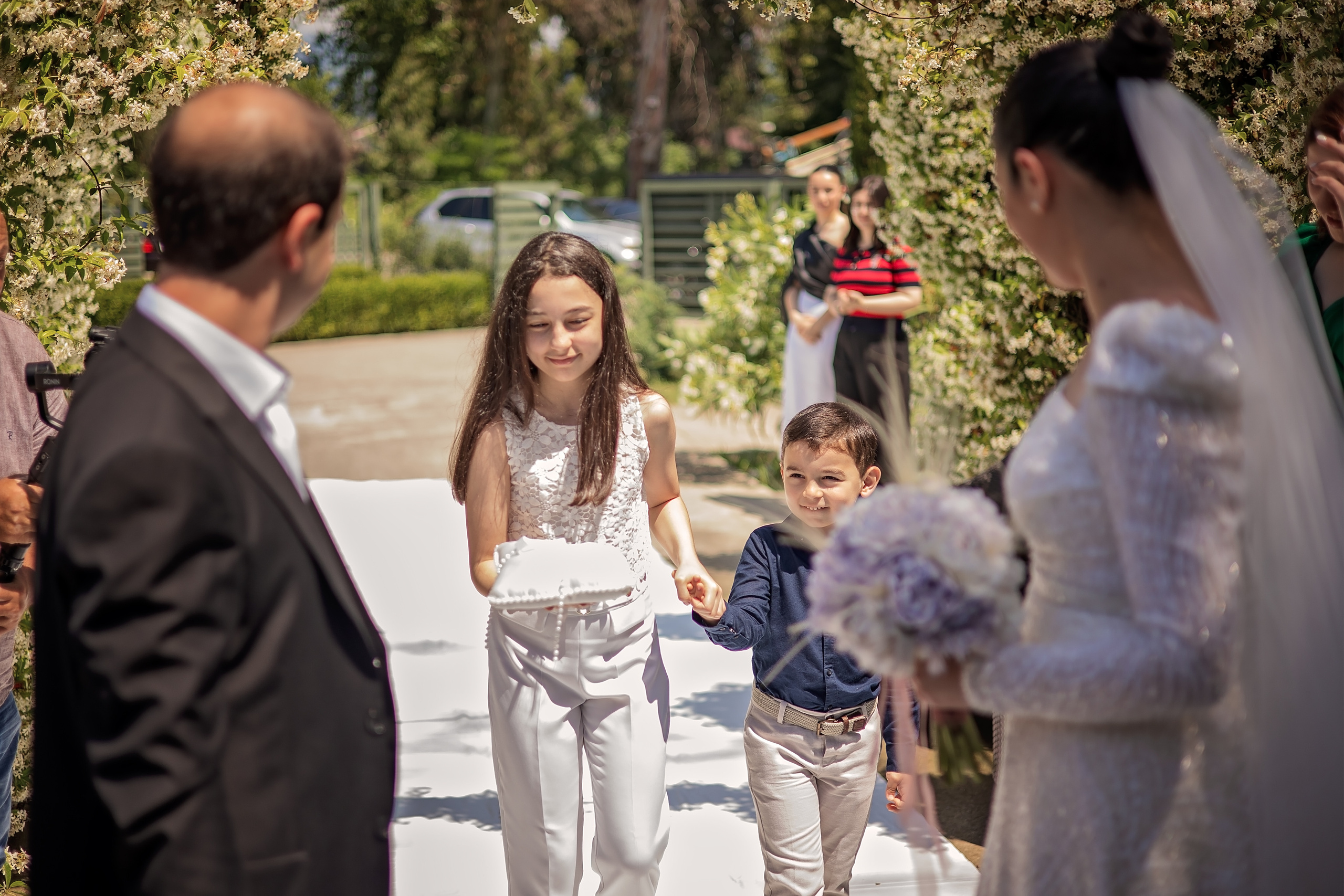 Две половинки. Свадебный и семейный фотограф в Абхазии Эля Цишба