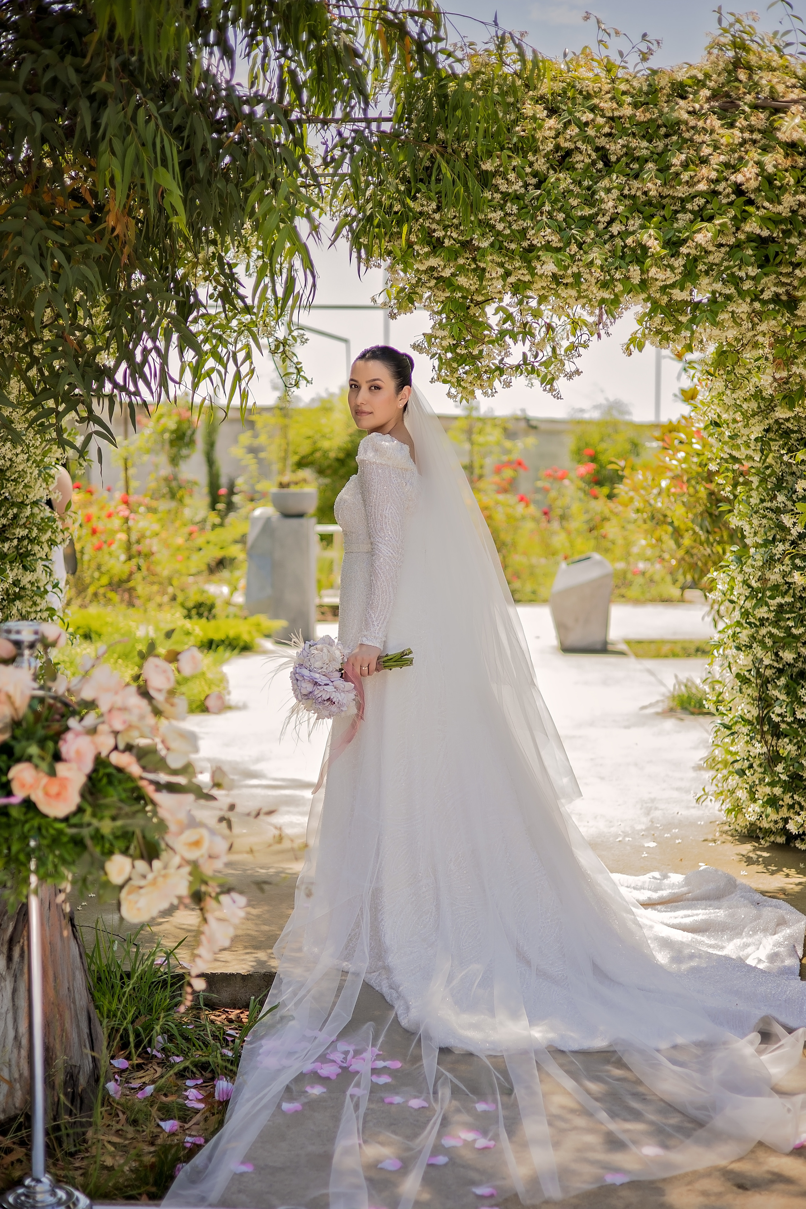 Две половинки. Свадебный и семейный фотограф в Абхазии Эля Цишба