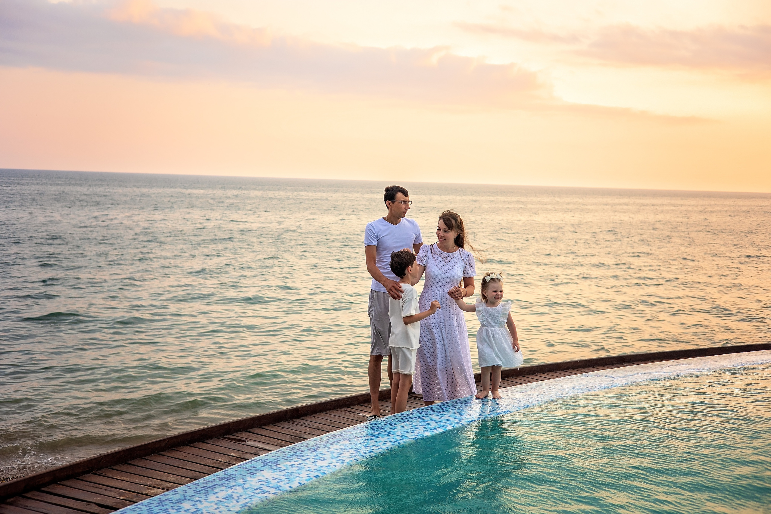 Green Terrace. Свадебный и семейный фотограф в Абхазии Эля Цишба