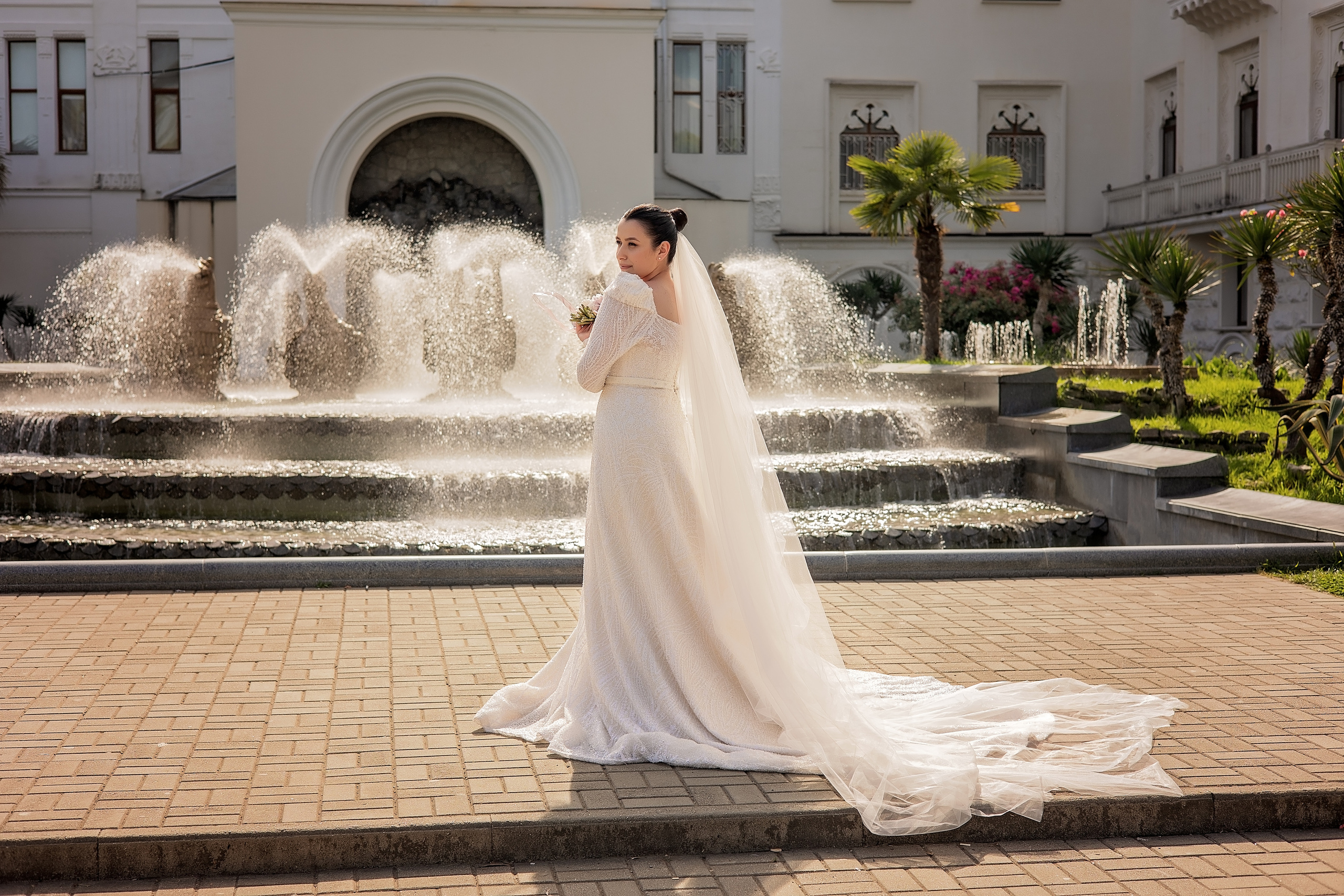 Две половинки. Свадебный и семейный фотограф в Абхазии Эля Цишба