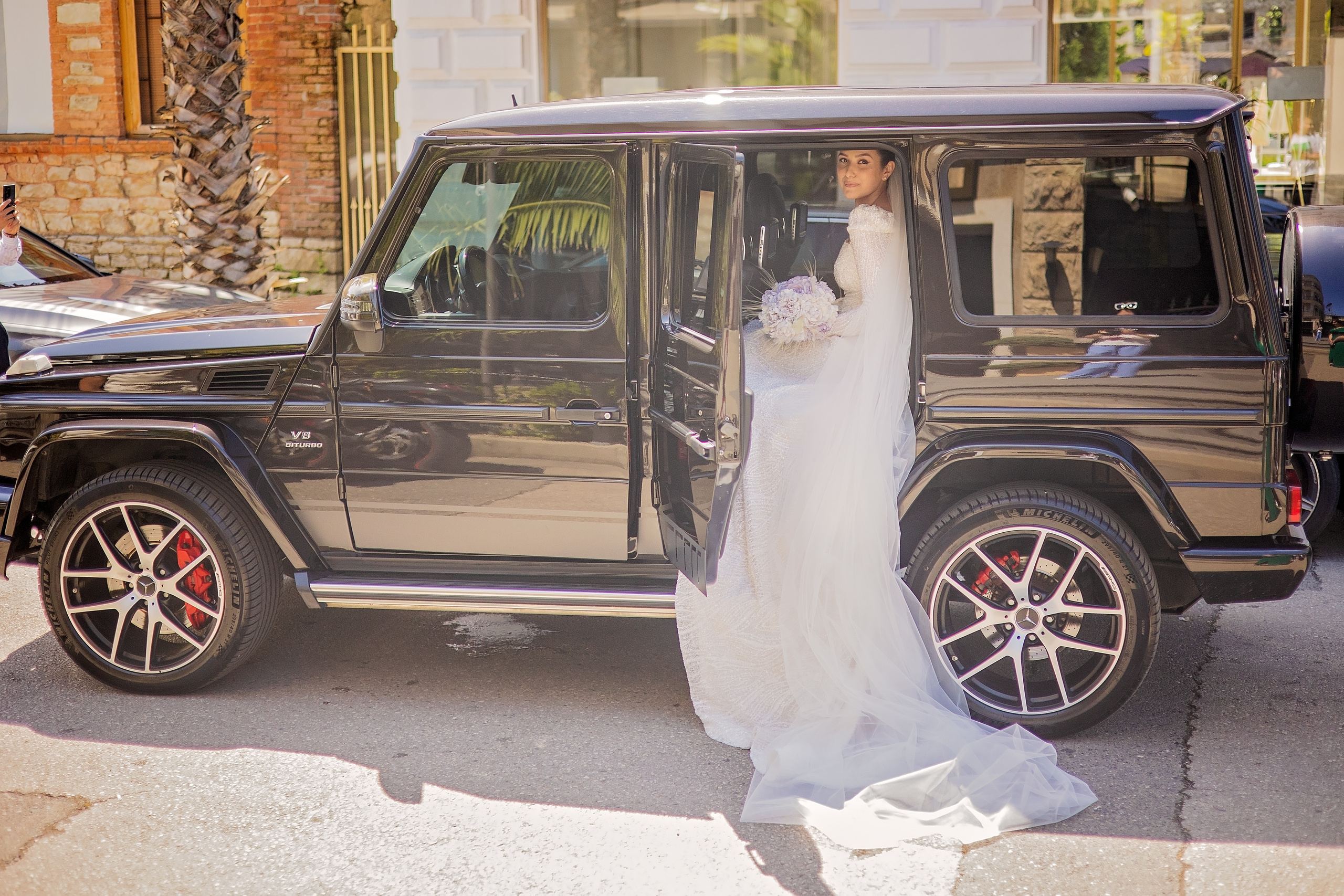 Две половинки. Свадебный и семейный фотограф в Абхазии Эля Цишба