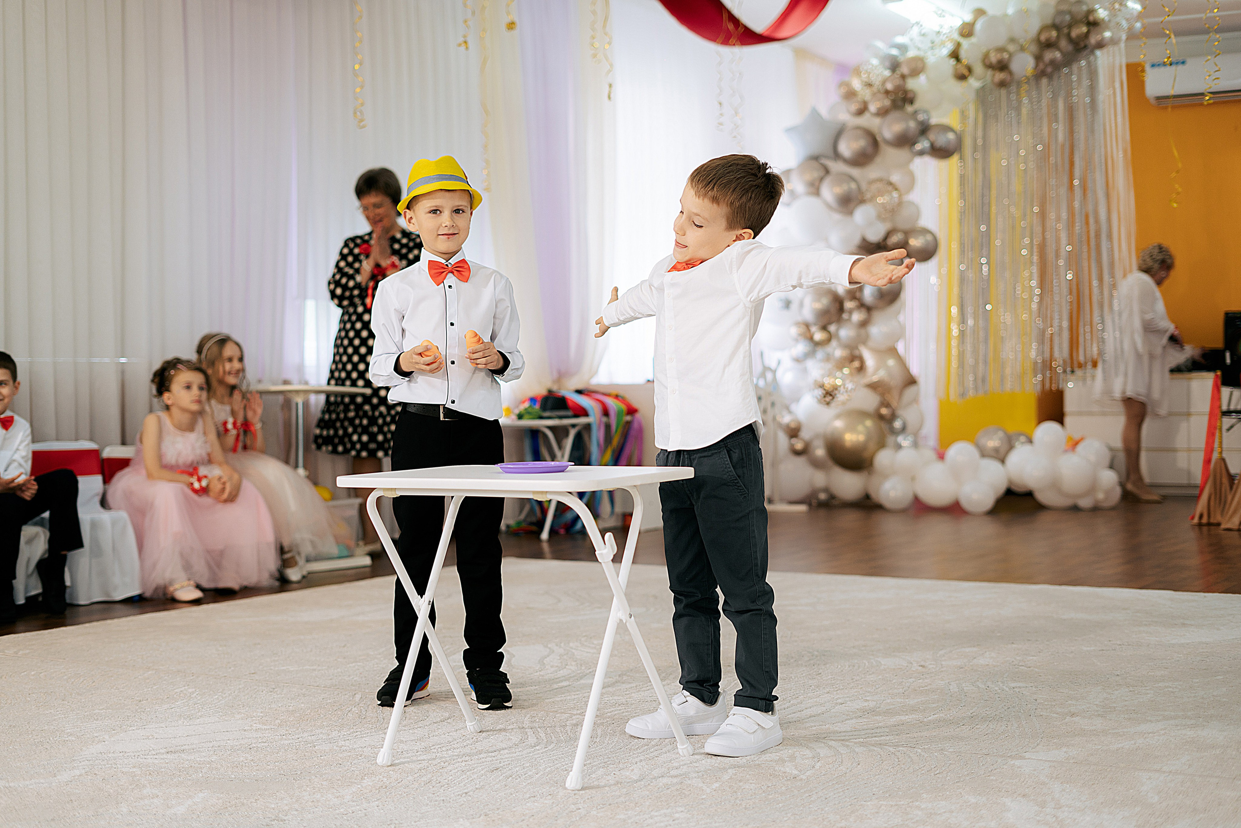 Фотосъёмка выпускного. Школьный фотограф в Челябинске. Выпускные фотоальбомы