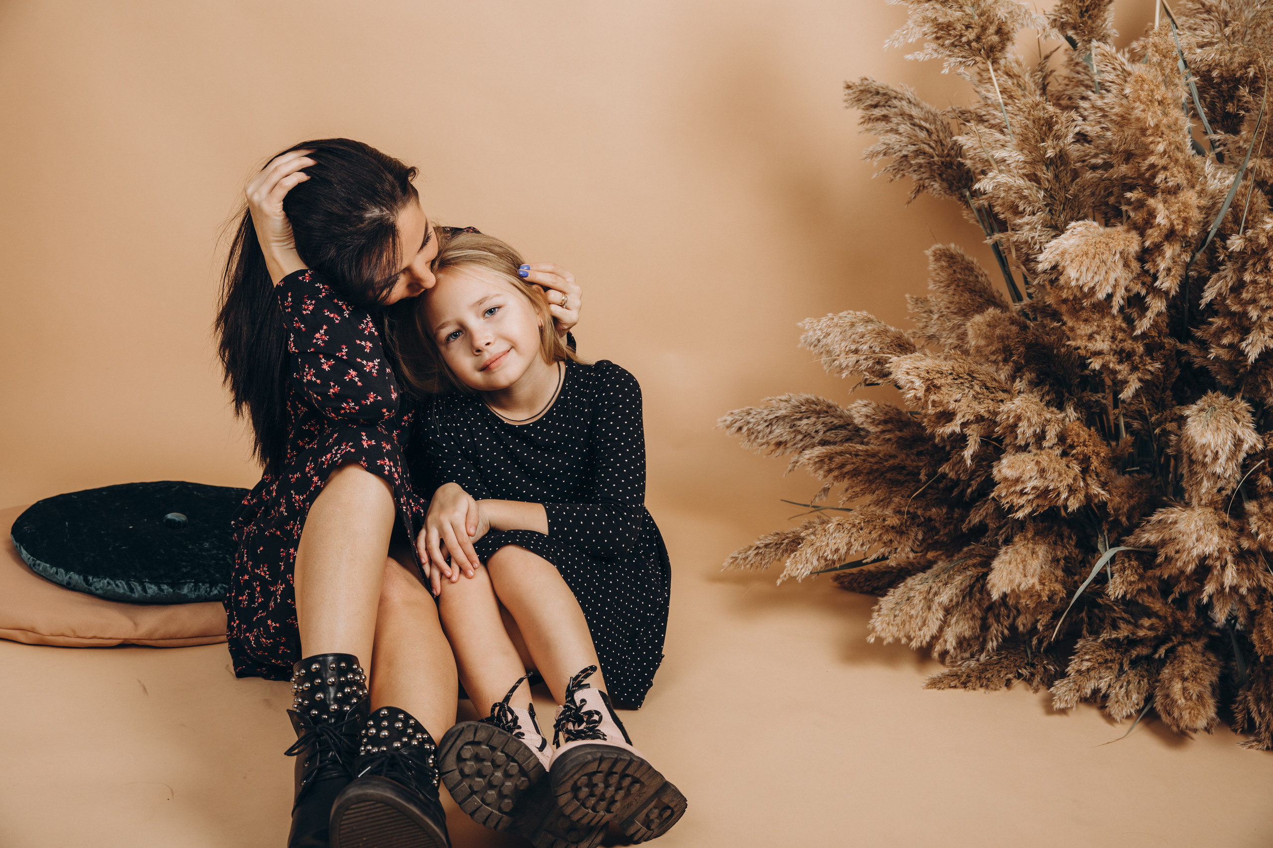 Мама Аня и София. Семейный фотограф Оля Гладченко