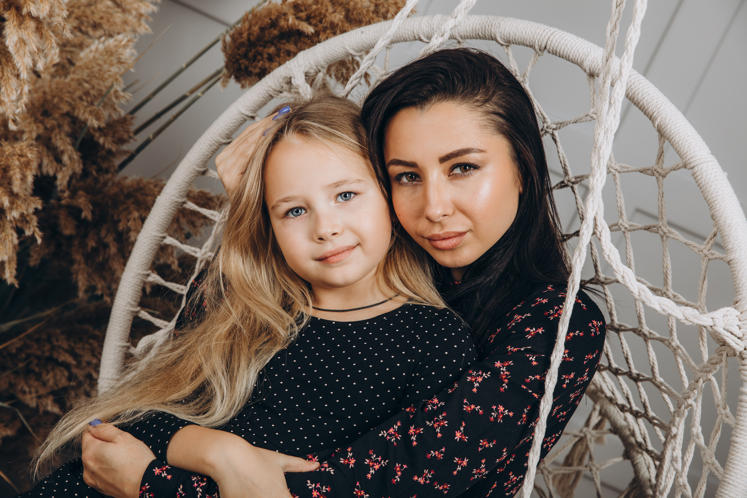 Мама Аня и София. Семейный фотограф Оля Гладченко