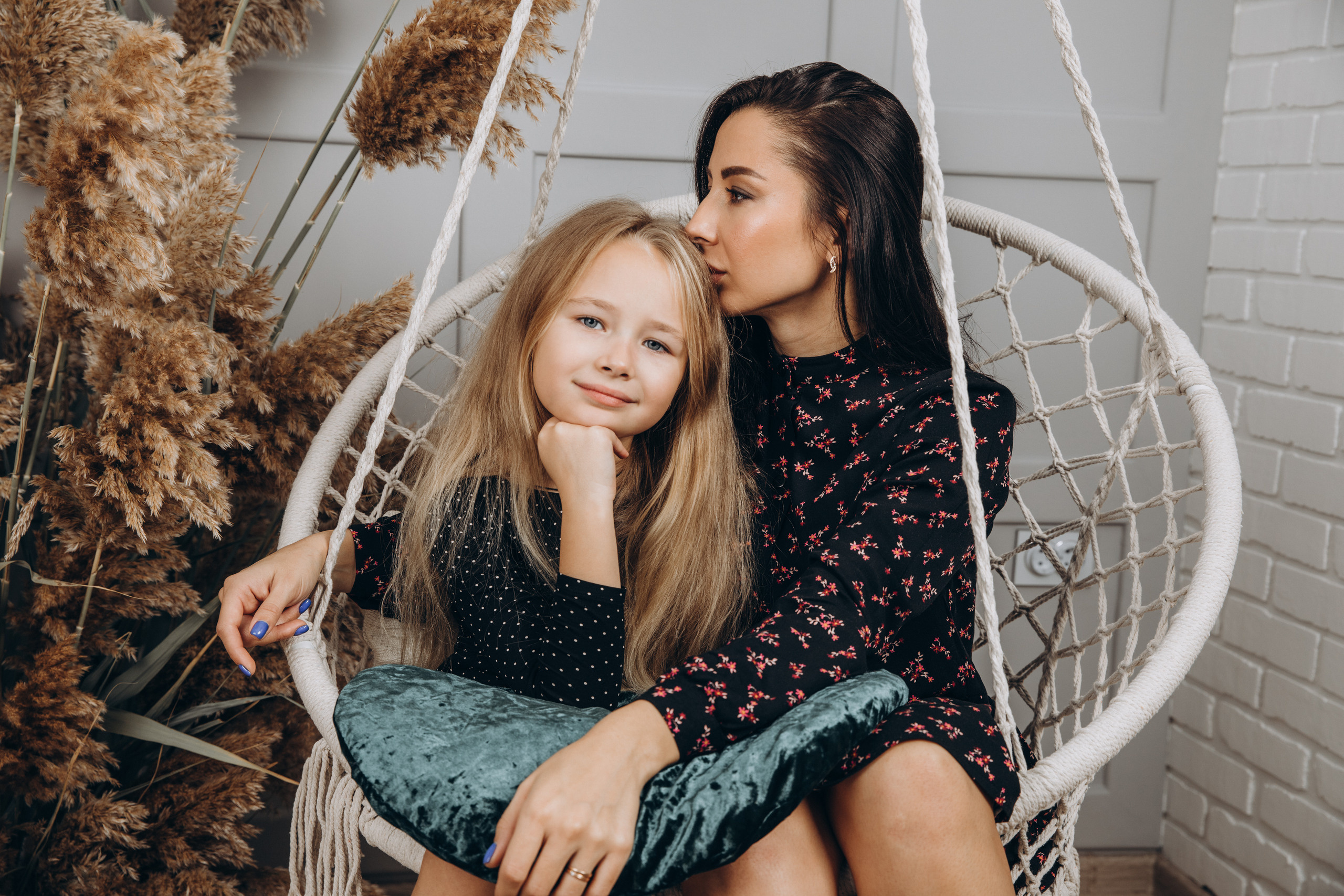 Мама Аня и София. Семейный фотограф Оля Гладченко