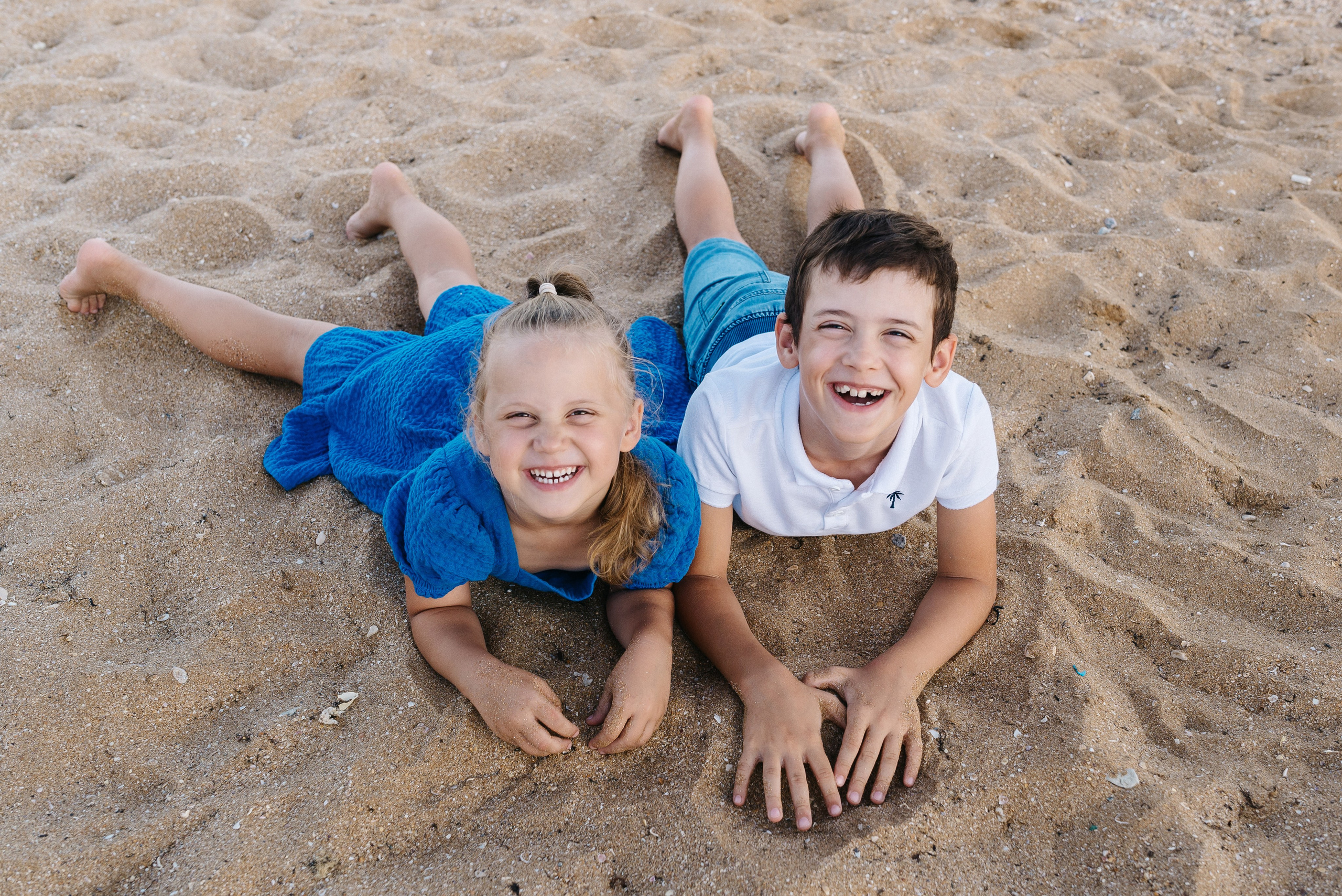 СЕМЕЙНАЯ ФОТОСЕССИЯ НА БЕРЕГУ МОРЯ В ФЕОДОСИИ