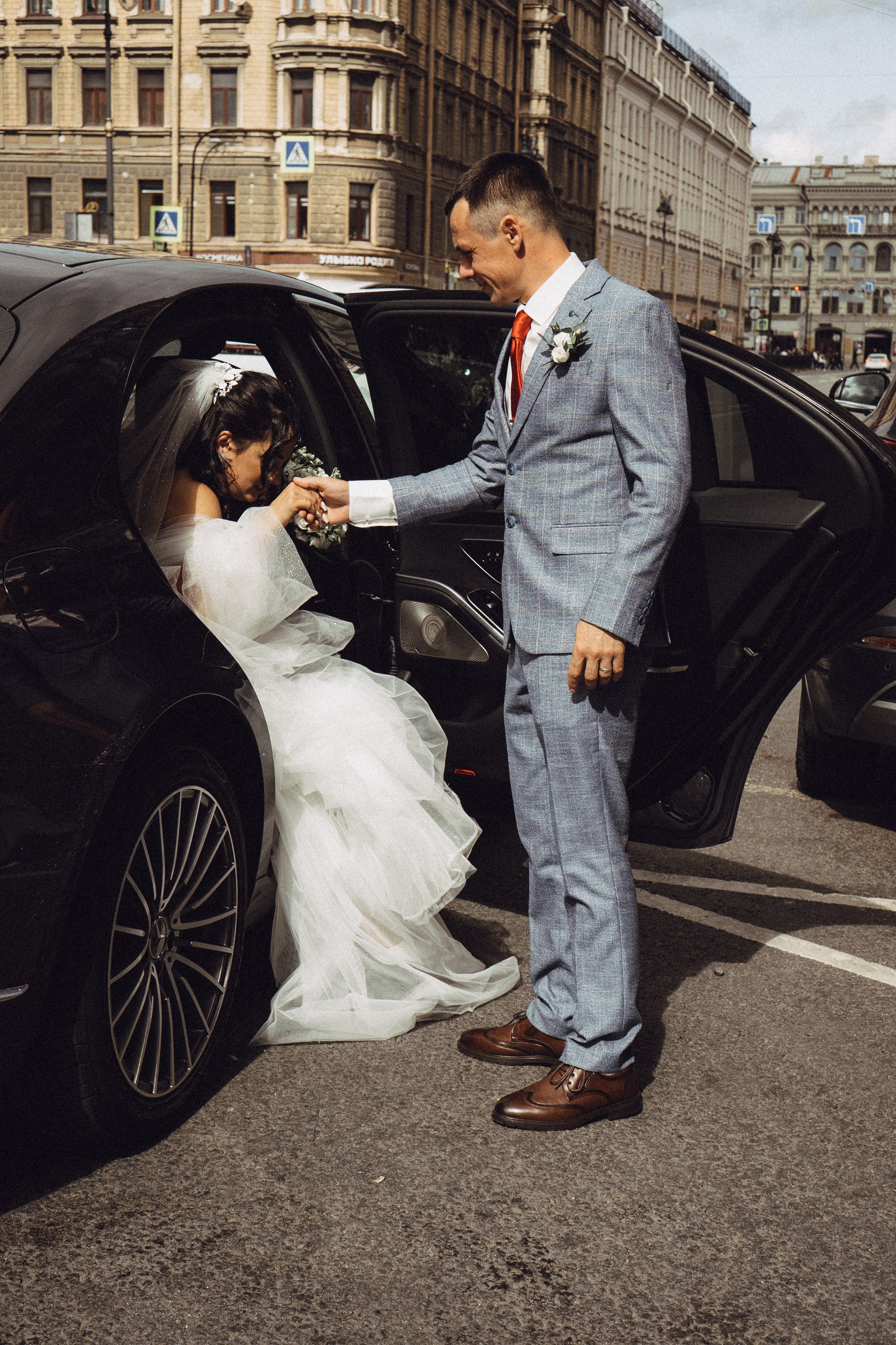 СВАДЕБНАЯ ПРОГУЛКА РЕСТОРАН МЫ ЖЕ НА ТЫ И ФОТОСЕССИИЯ С АВТОМОБИЛЕМ. Профессиональный фотограф, Санкт-Петербург — Виктория Богомолова
