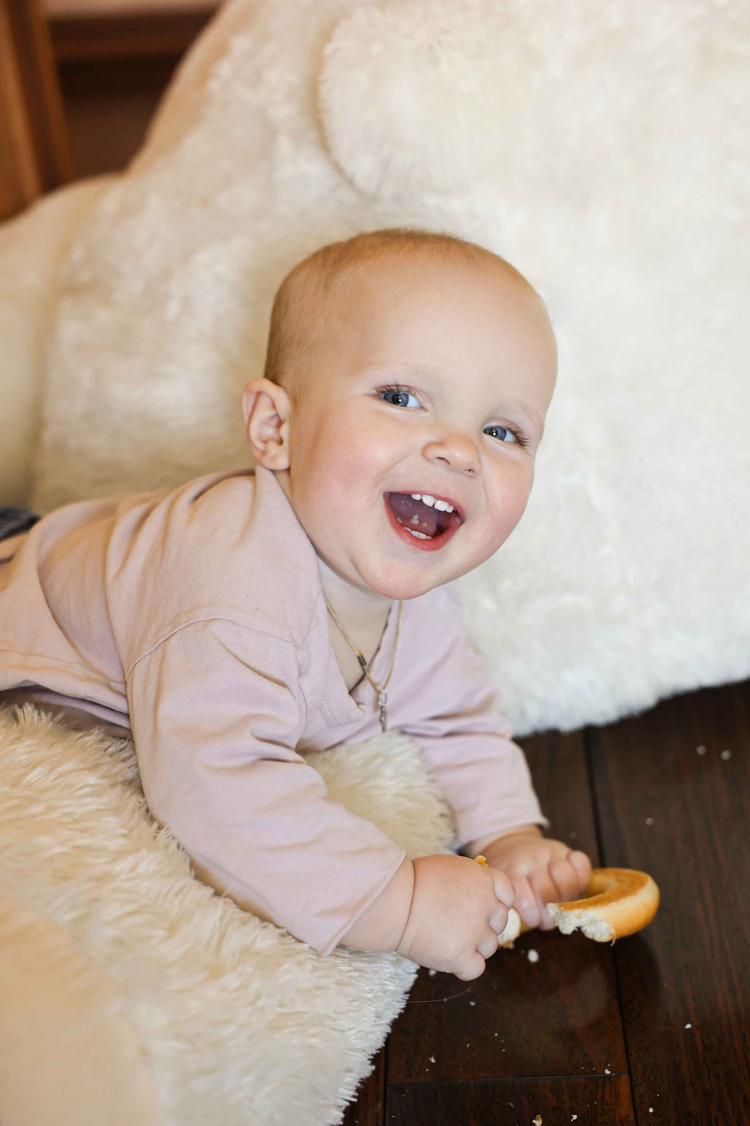 Ванечка и краш-торт. Оксана Ромашкина- семейный и ньюборн фотограф из Москвы