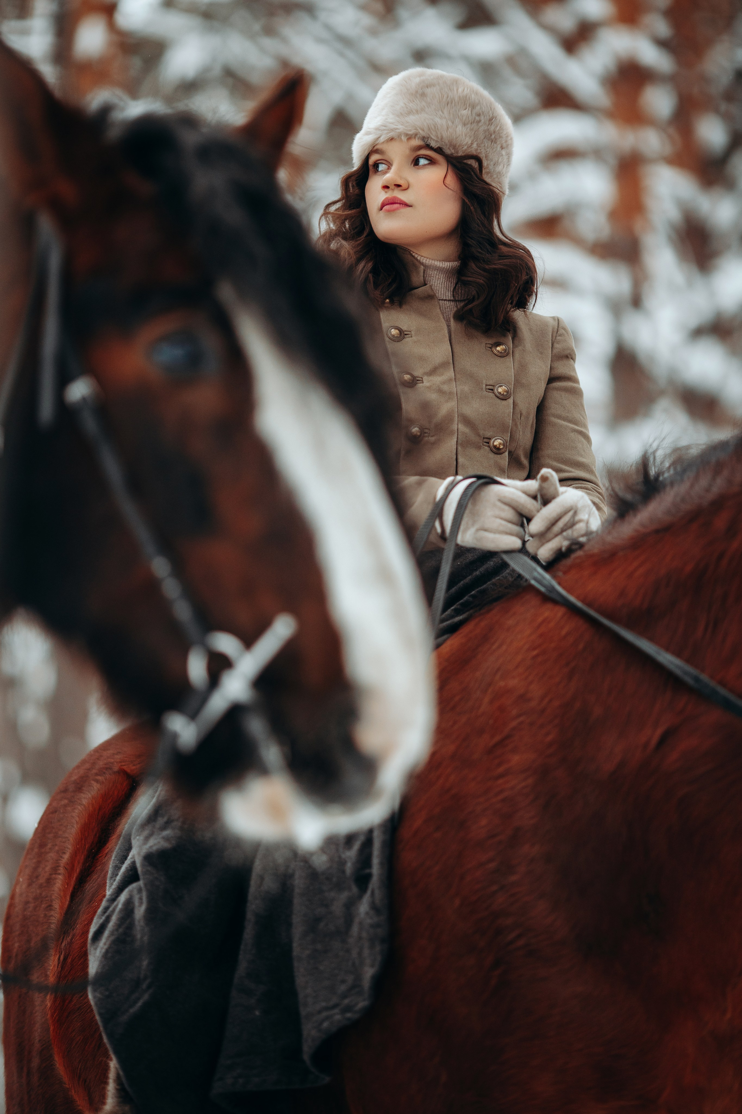 Аня и два тяжика (Малыш и Спартак). Анна Молчанова конный фотограф в Тюмени | фотосессии с лошадьми Тюмень