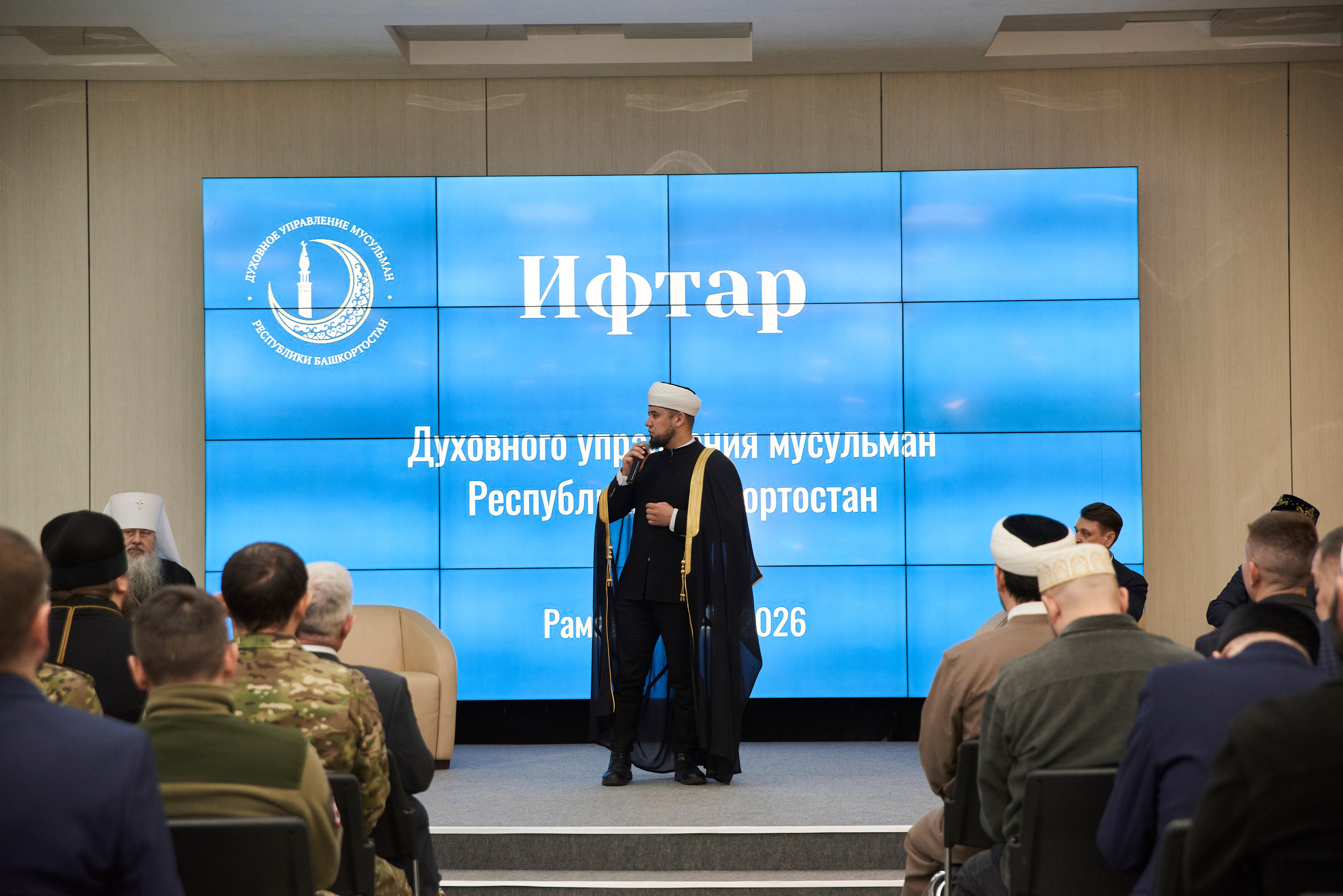 Репортажный фотограф на юбилей корпоратив, мероприятия в Уфе. Свадебный фотограф Тимур Хабибуллин