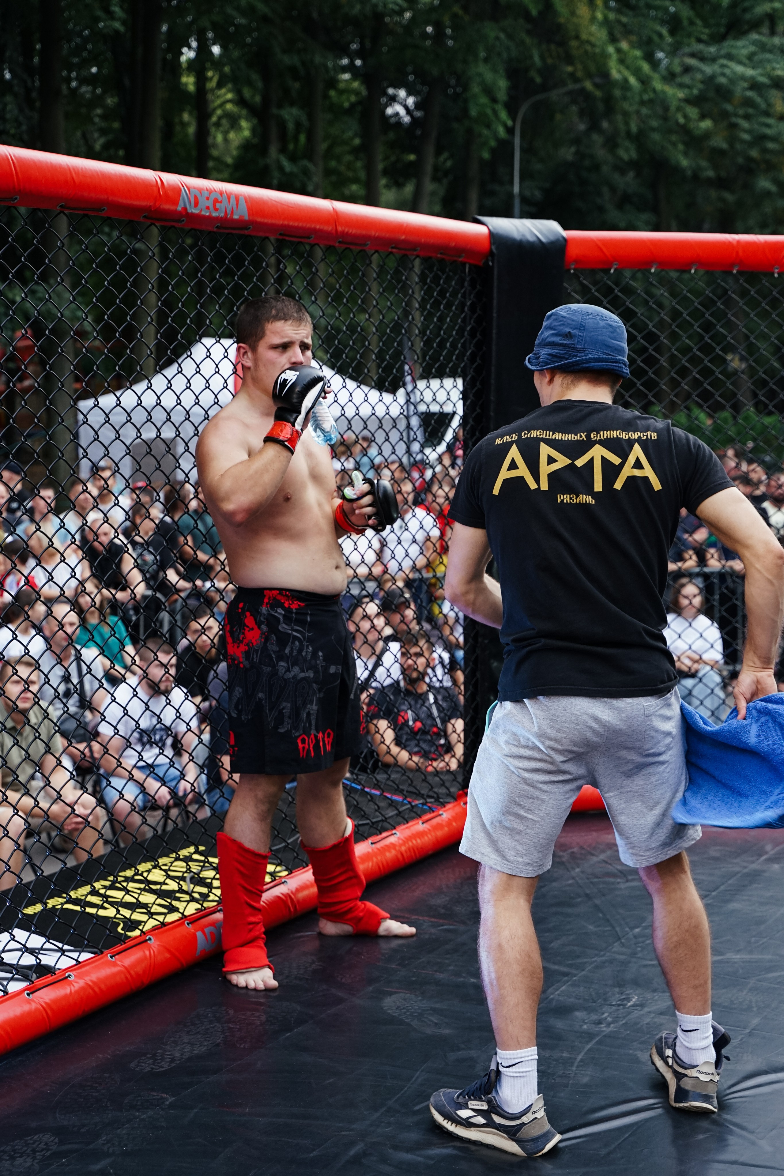 Вечер боев в ЦПКиО. Фотограф Надежда Погребняк | Рязань | Москва