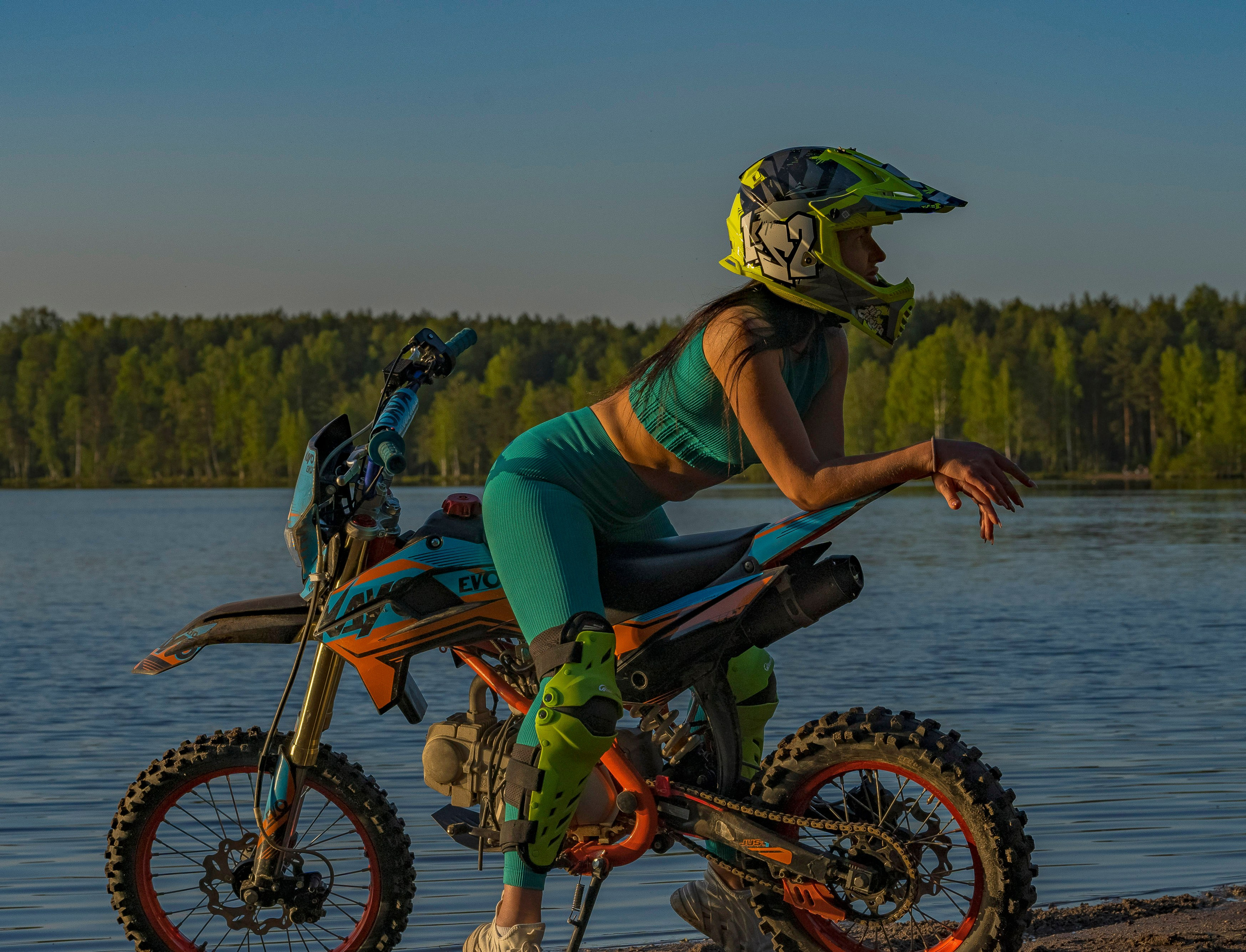 Екатерина. Графический дизайнер Илья Левченко