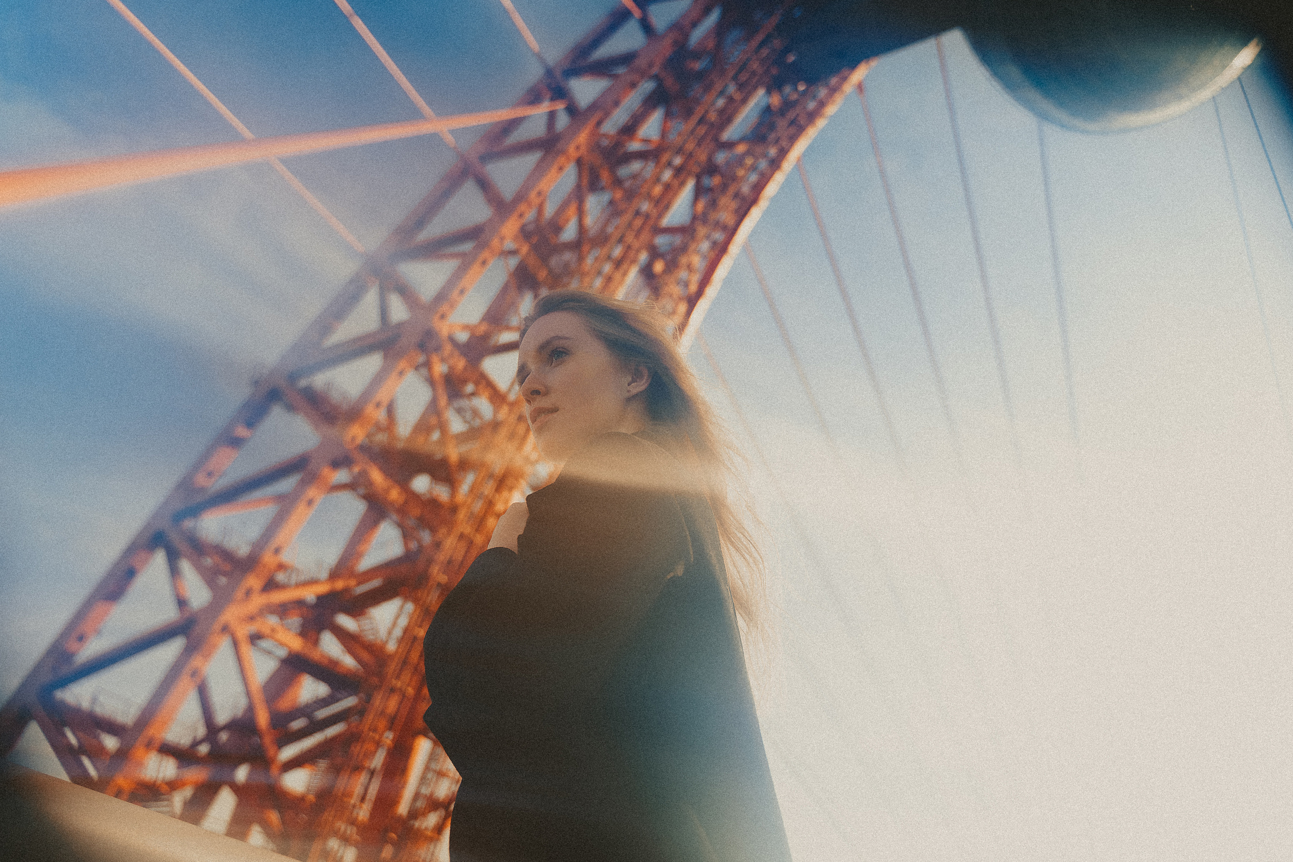 Марина. Живописный мост