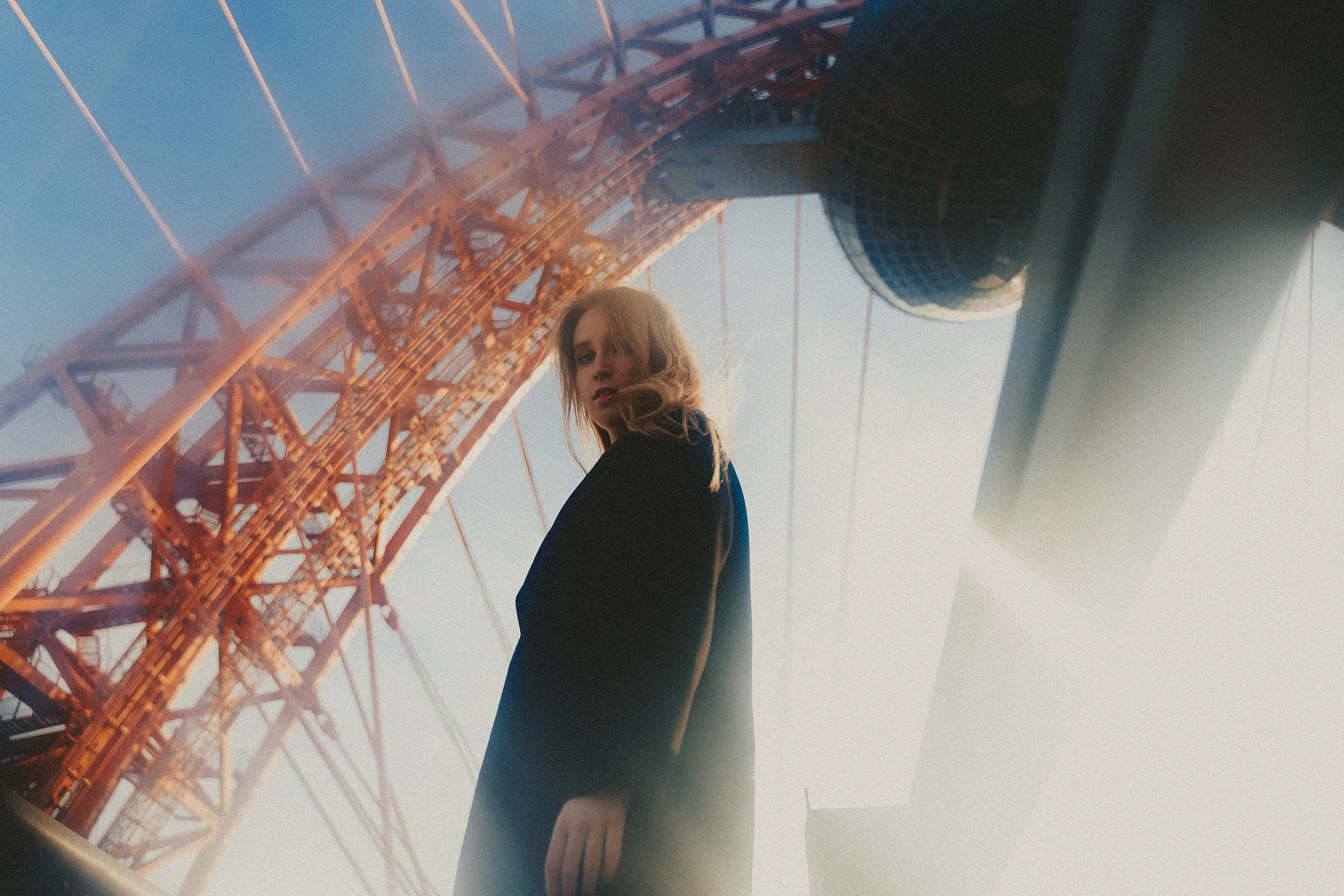 Марина. Живописный мост