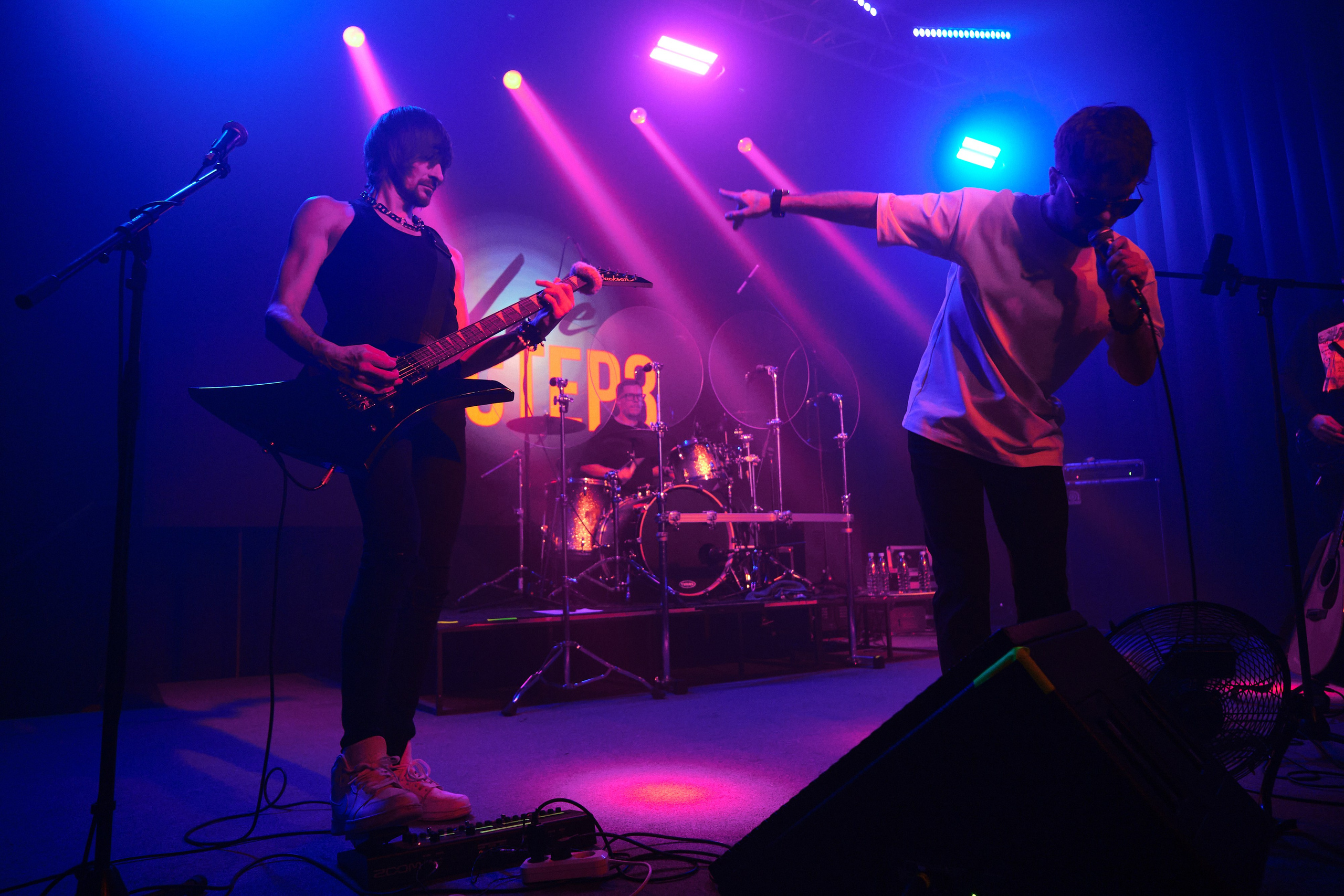 Концерт Live БАСТЕРЗ. Фотограф в Великом Новгороде