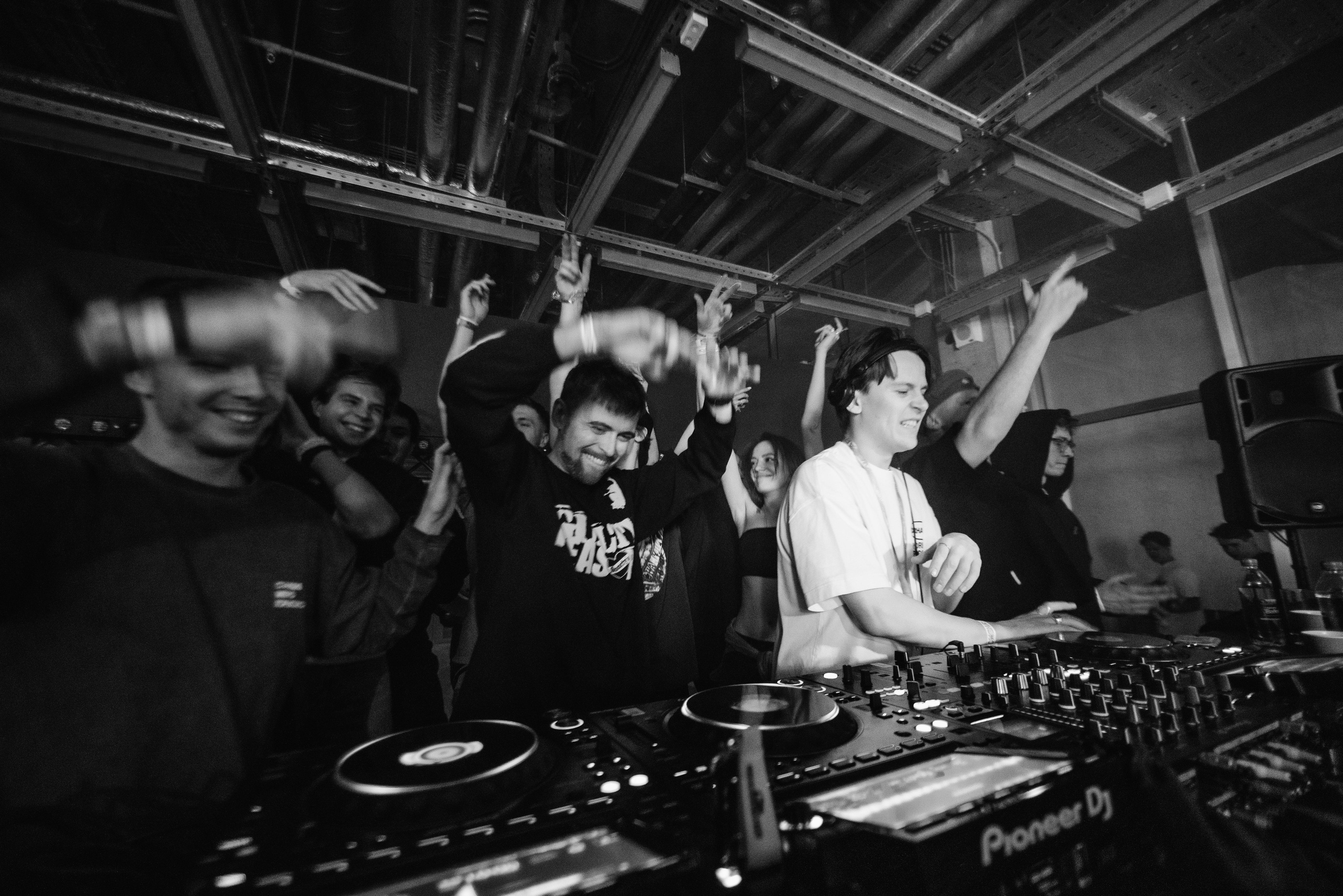 УРАМ. Ночная смена / 2025. Саша Копылов, фотограф в Казани